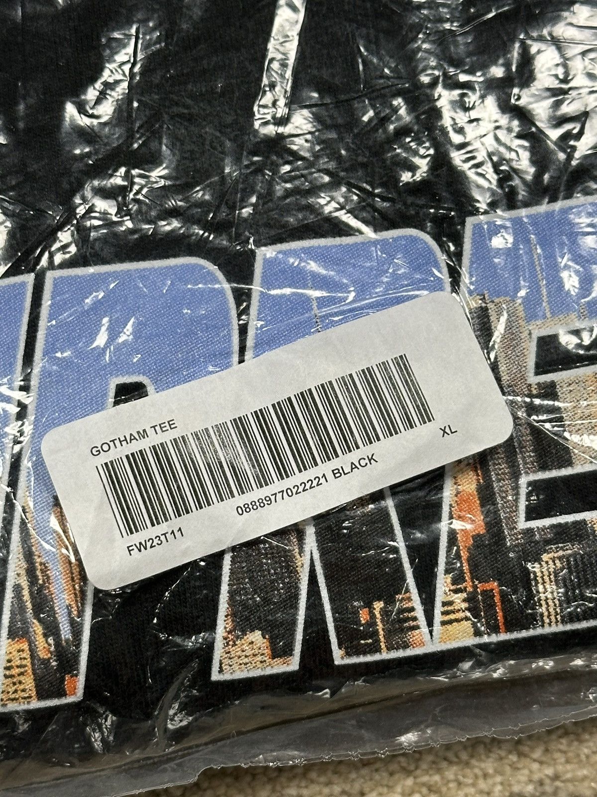 Supreme Supreme Gotham Tee - Black - XL - FW23 Size US XL / EU 56 / 4 - 4 Thumbnail