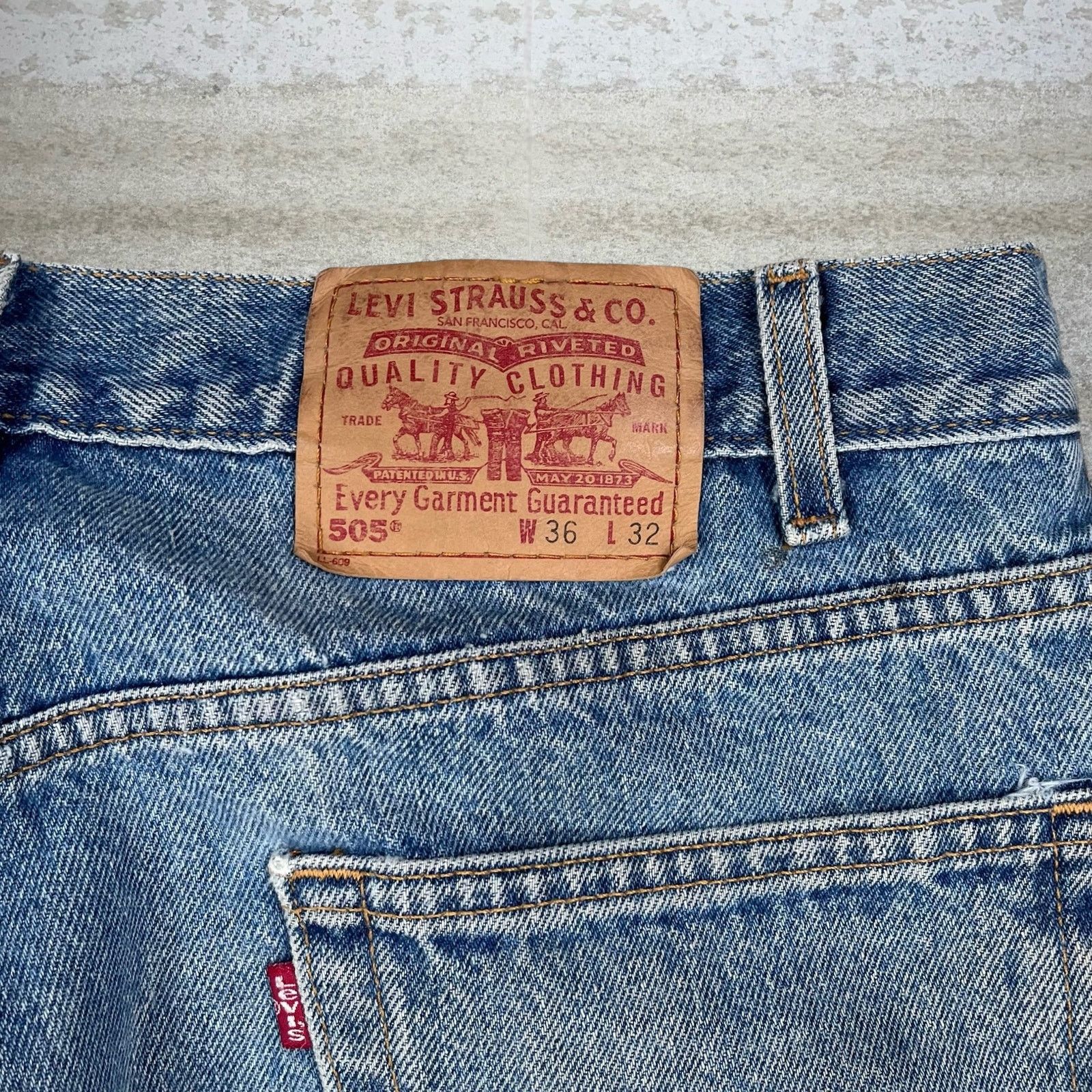Levi's Vintage 90s Levis Jeans 505 38x32 Straight Fit Light Wash Size US 38 / EU 54 - 4 Thumbnail