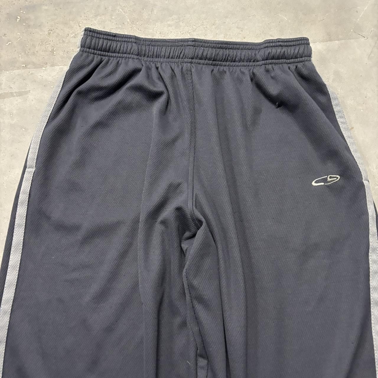 Japanese Brand × Vintage Crazy Vintage Y2K/2000s Grey Striped Skater Streetwear Track Pants! Size US 30 / EU 46 - 3 Thumbnail