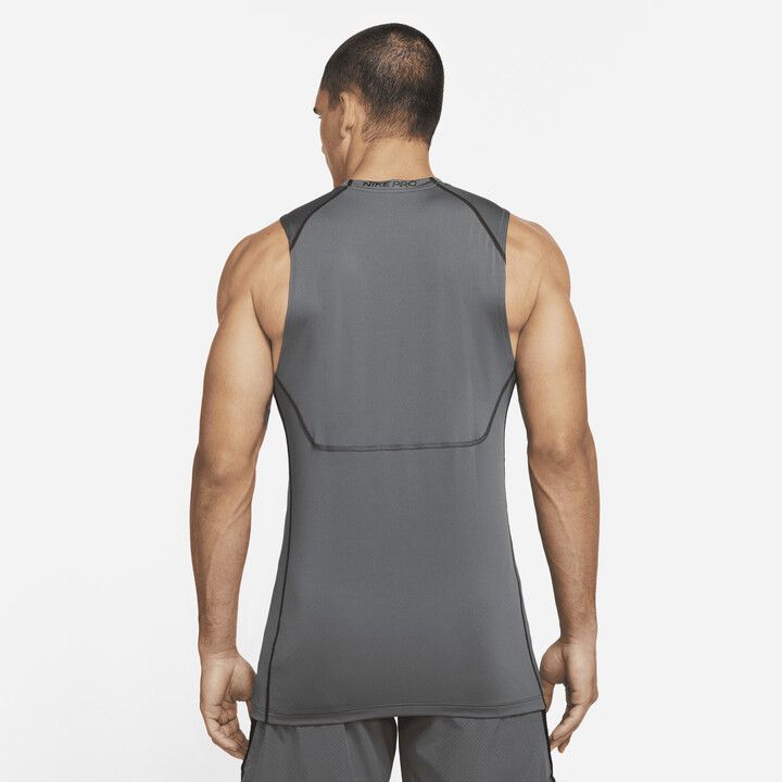 Nike NIKE Men's Pro Dri-FIT Slim Fit Sleeveless Top in Iron Grey Size US M / EU 48-50 / 2 - 3 Thumbnail