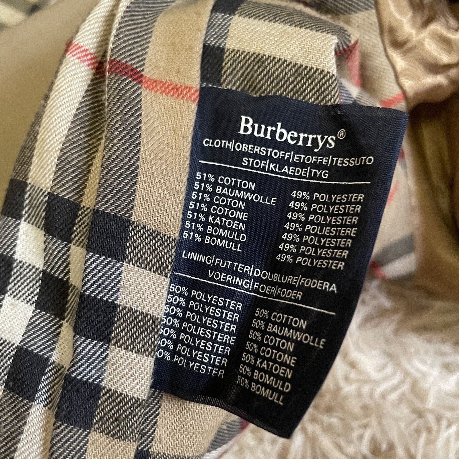 Burberry Vintage Burberry's men's Trench Coat Nova Check england M L Size US M / EU 48-50 / 2 - 14 Thumbnail