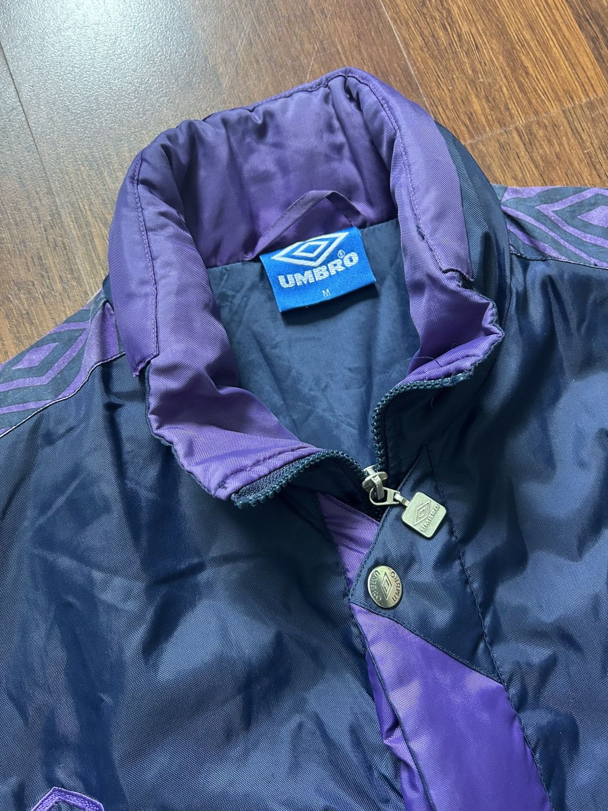 Umbro Vintage Umbro 90s Coat Jacket Football Soccer Nylon Size M Size US M / EU 48-50 / 2 - 4 Thumbnail