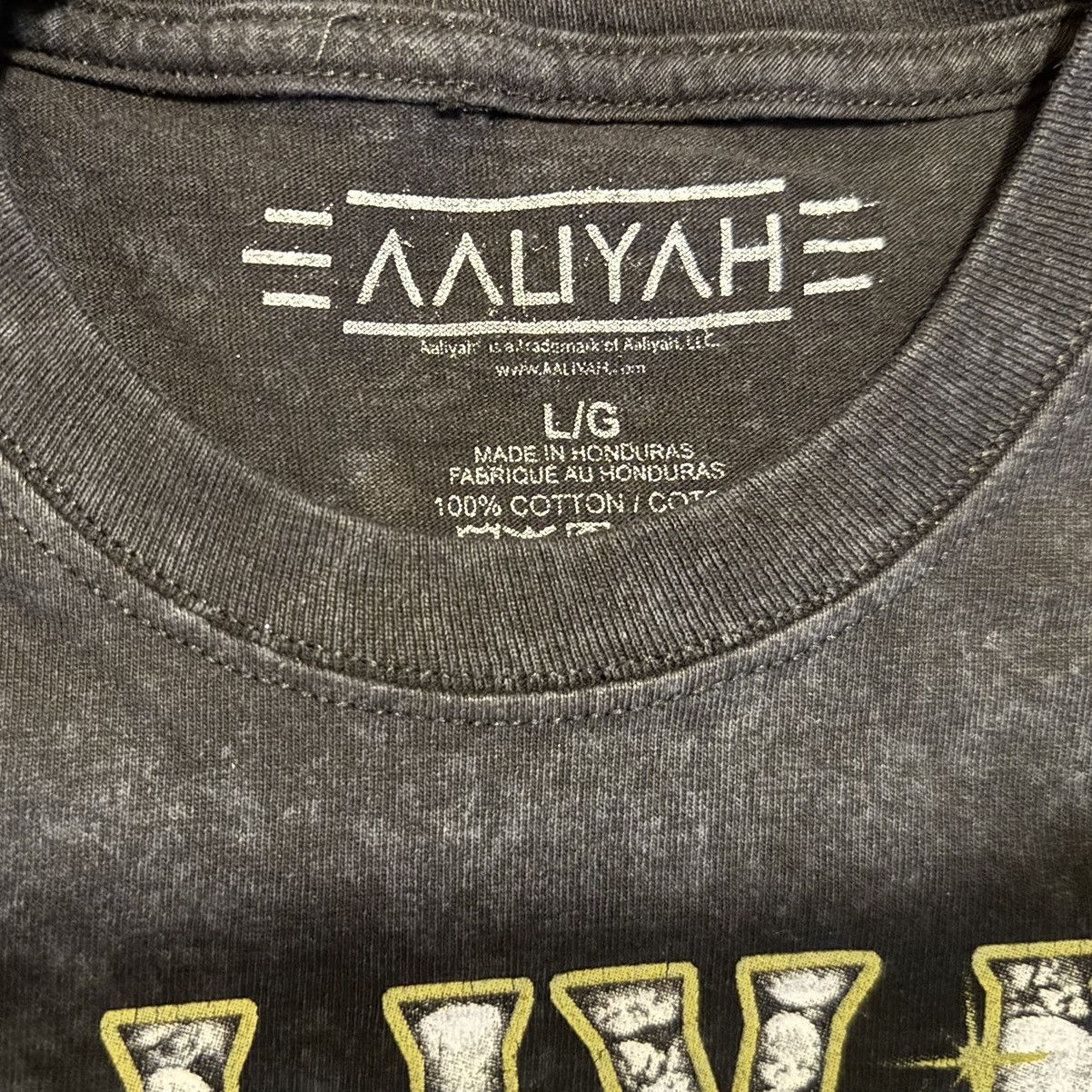 Vintage AALIYAH Vintage Graphic T-Shirt Size L / US 10 / IT 46 - 3 Thumbnail