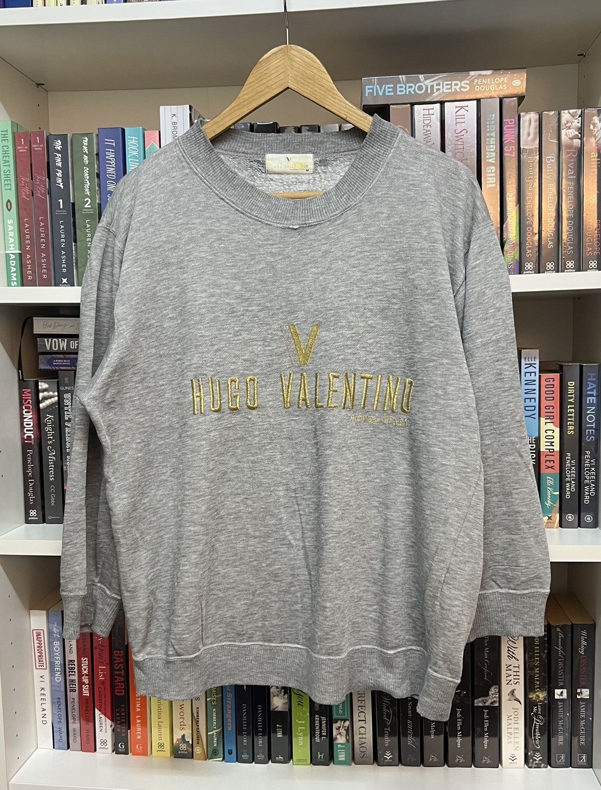 Valentino True Vintage HUGO VALENTINO Sweatshirt Size US M / EU 48-50 / 2 - 1 Thumbnail