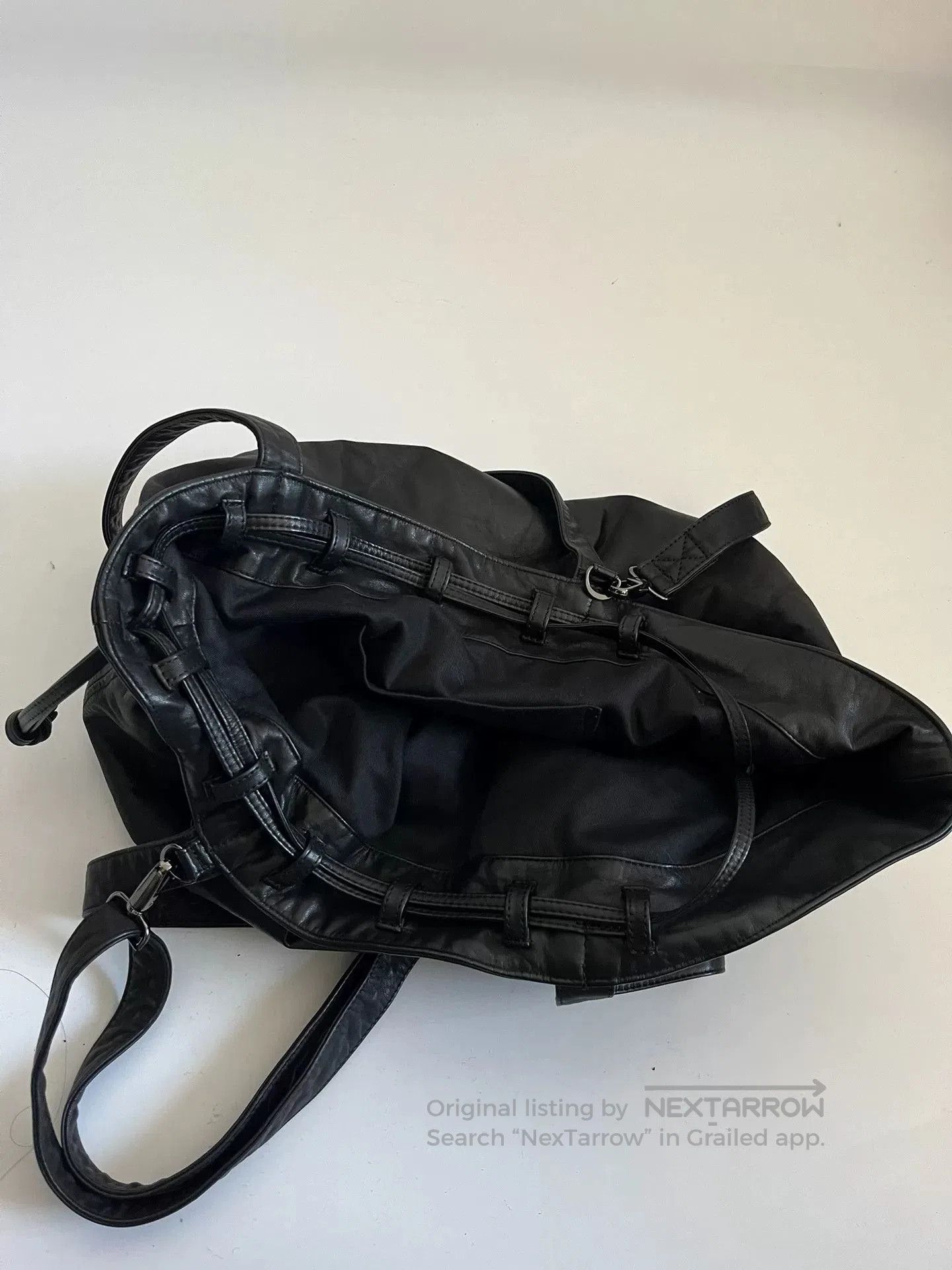 Yohji Yamamoto Yohji Yamamoto Discord Irregular Tote. Size ONE SIZE - 8 Thumbnail