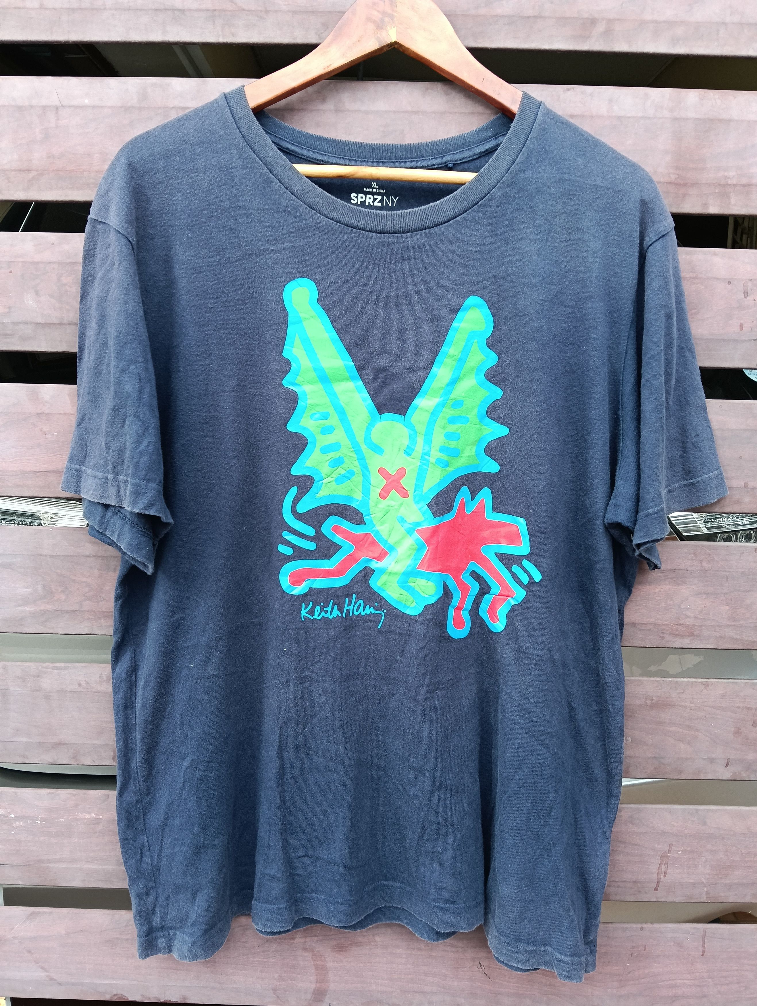 Keith Haring Keith haring big logo. Size US XL / EU 56 / 4 - 1 Thumbnail