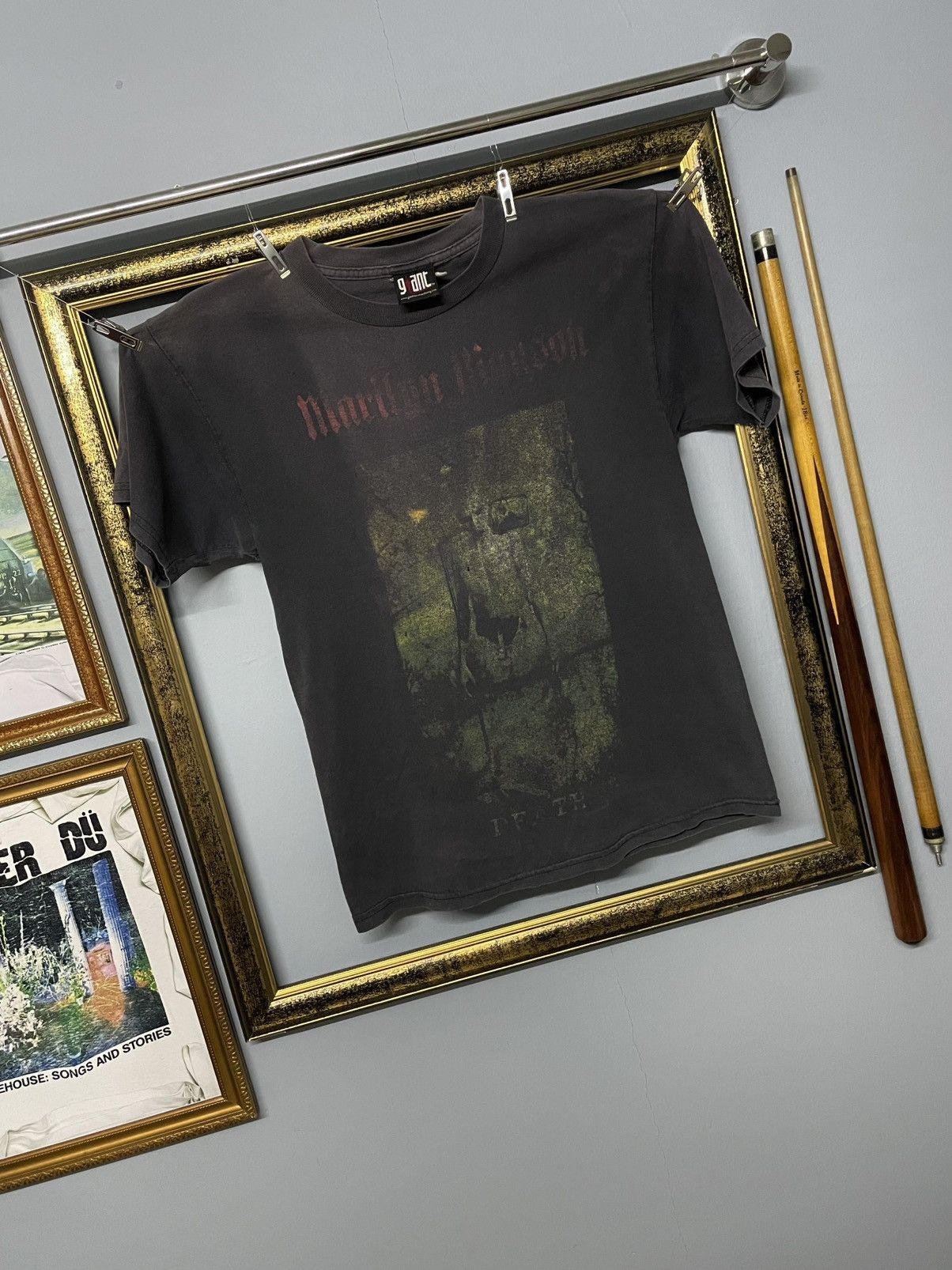 Band Tees Vintage Original 90s Marilyn Manson Hieropant Tarot Sunfaded Size US S / EU 44-46 / 1 - 2 Thumbnail
