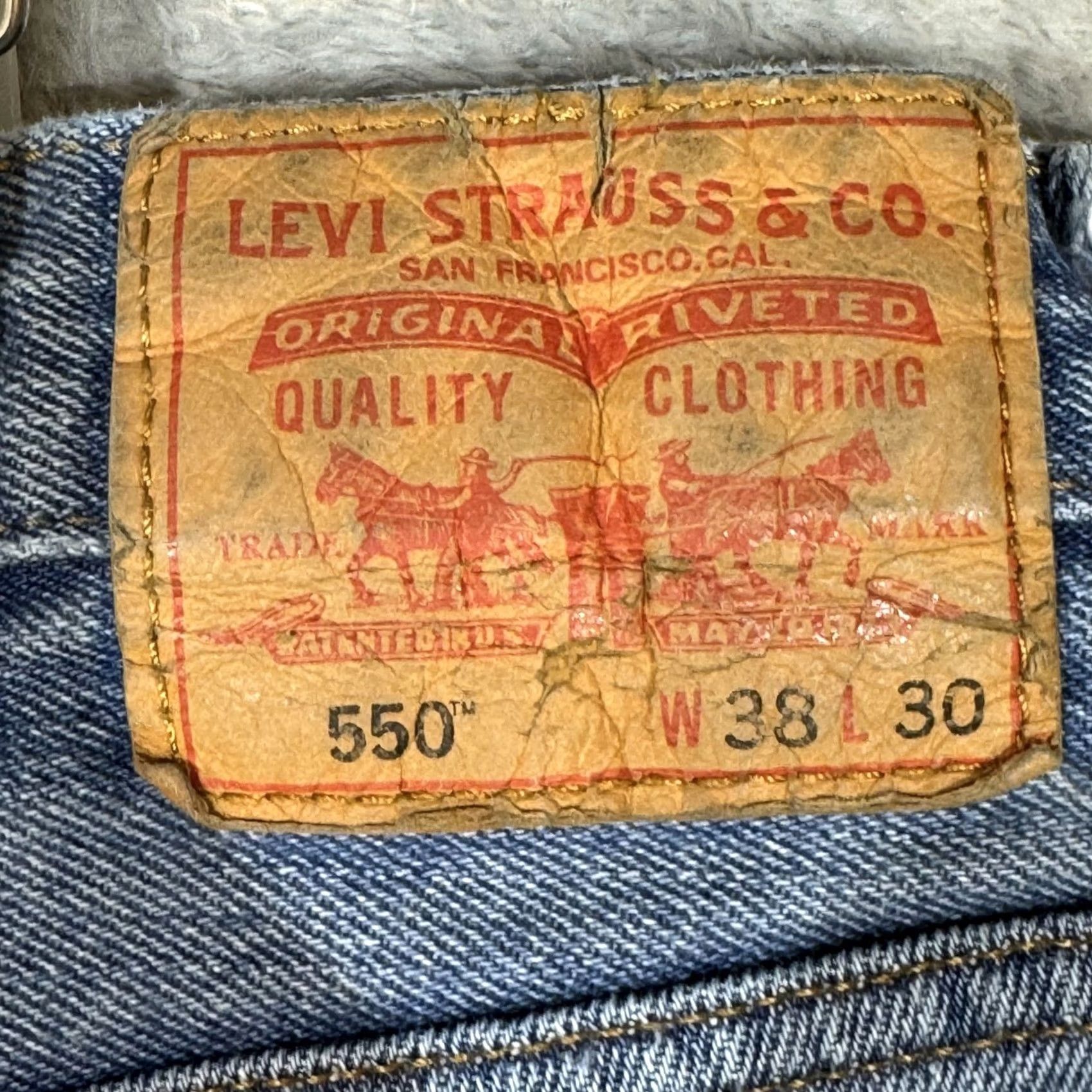 Levi's Levi’s 550 Relaxed Fit Jeans 38x30 Blue Denim Tapered Leg Zip Fly Mens Regular 550 jeans blue denim Size US 38 / EU 54 - 4 Thumbnail