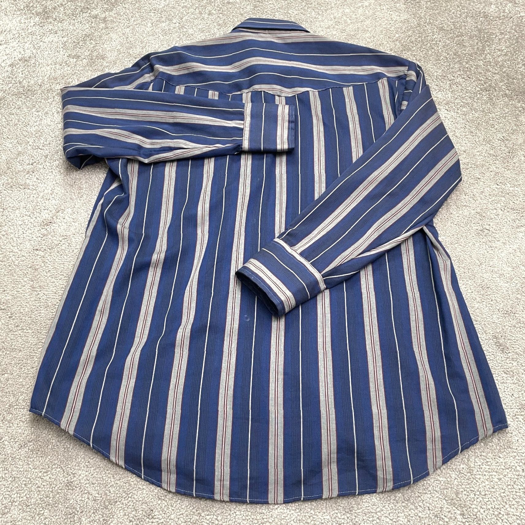 Vintage Karman Vintage Western Pearl Snap Button Down Shirt Mens XL Blue Gray Striped Size US XL / EU 56 / 4 - 2 Thumbnail