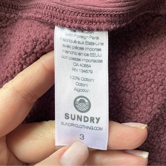 Sundry Sundry Red Peace And Love Cropped Hoodie - M/L 🇺🇸 Size L / US 10 / IT 46 - 11 Thumbnail