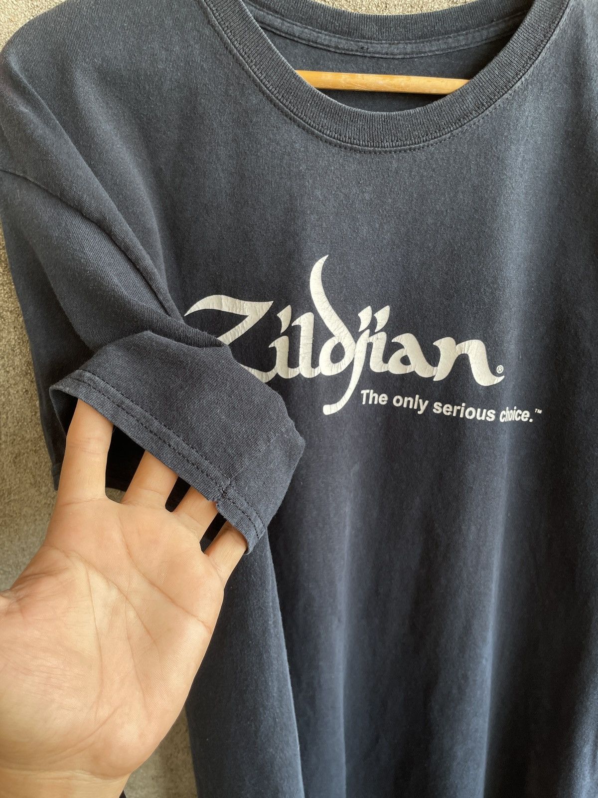 Band Tees Vintage 00’s Zildjian Classic Turkish Cymbals Sun Faded Tee Size US L / EU 52-54 / 3 - 8 Thumbnail
