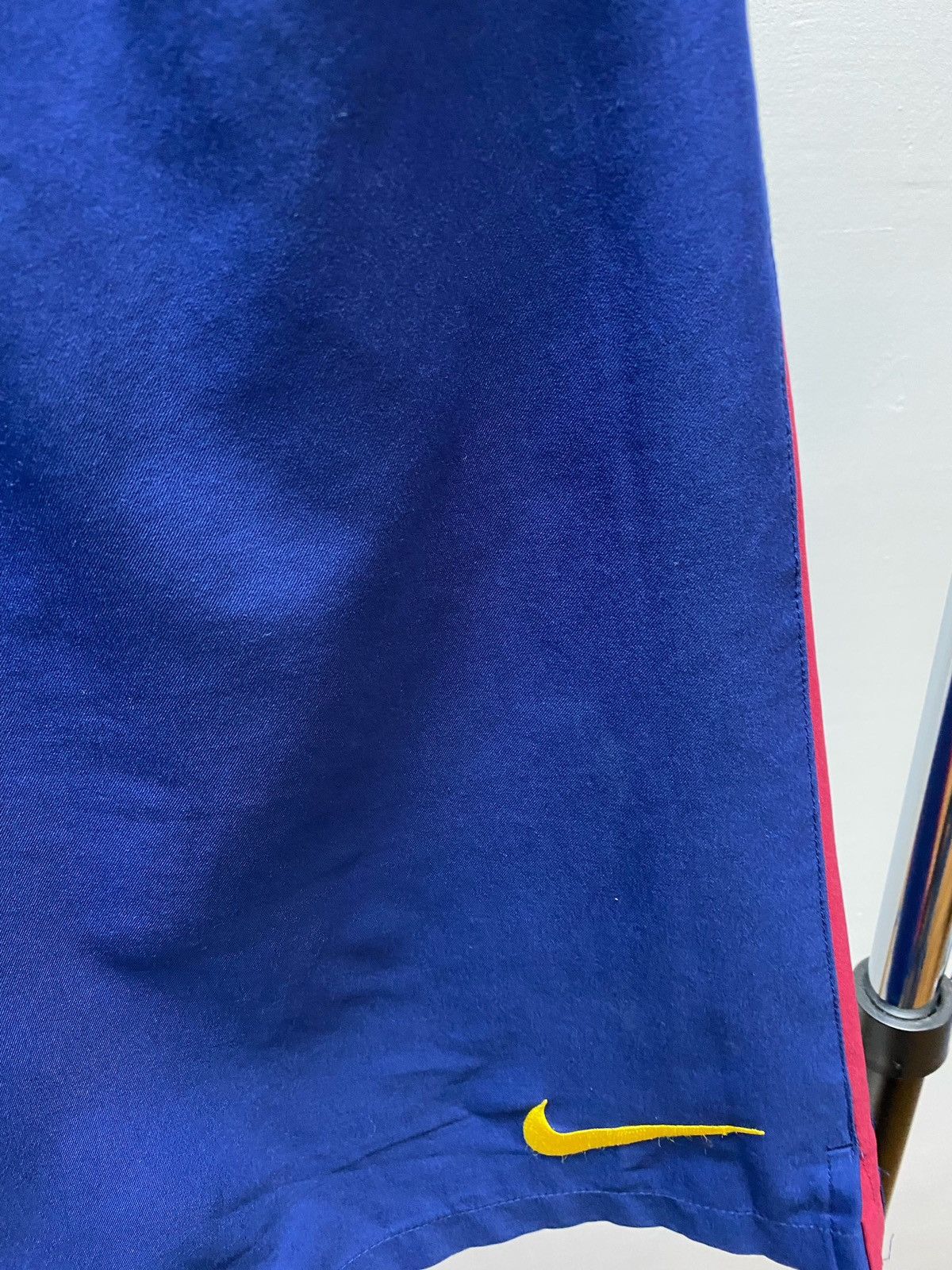 Nike 10# Messi Barcelona Nike Soccer Shorts Size US 34 / EU 50 - 12 Thumbnail