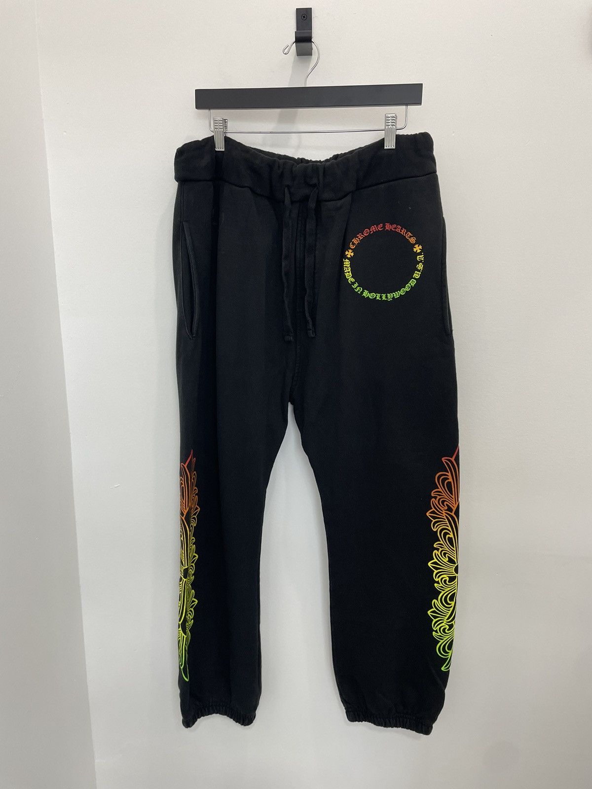 Chrome Hearts Chrome Hearts Black Gradient Sweatpants Size US 33 - 1 Thumbnail