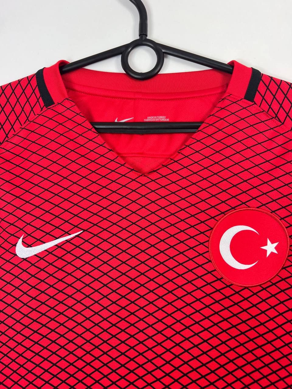 Nike Turkey 2016 Home Shirt Nike Dri Fit Football Jersey Size M Size US M / EU 48-50 / 2 - 2 Thumbnail