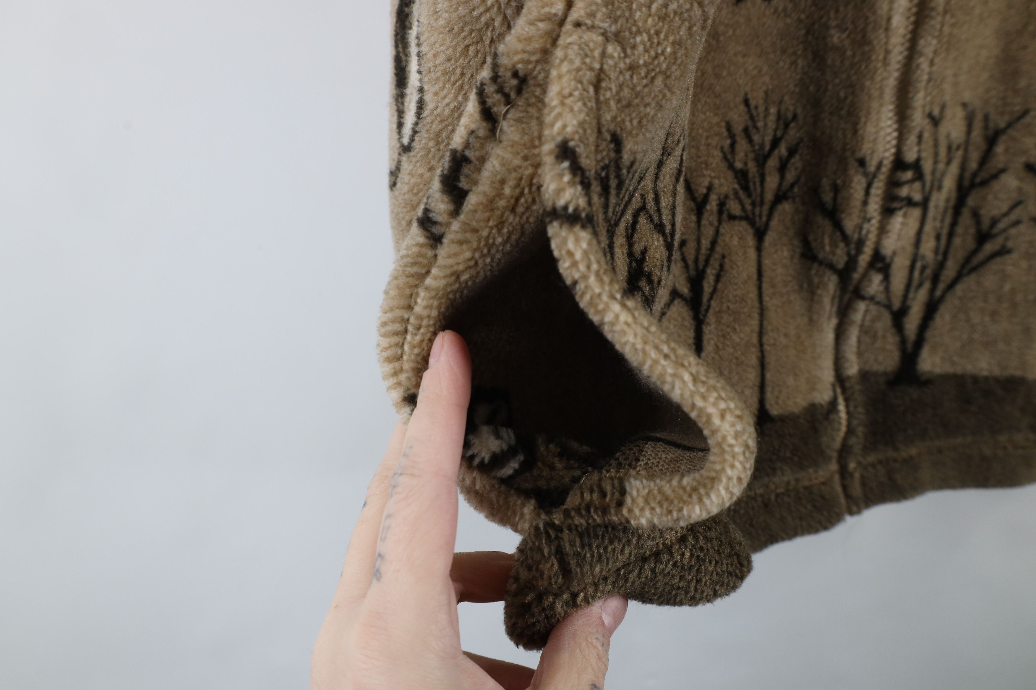 Vintage Vintage 90s Streetwear Tree All Over Print Fleece Jacket USA Size L / US 10 / IT 46 - 8 Thumbnail