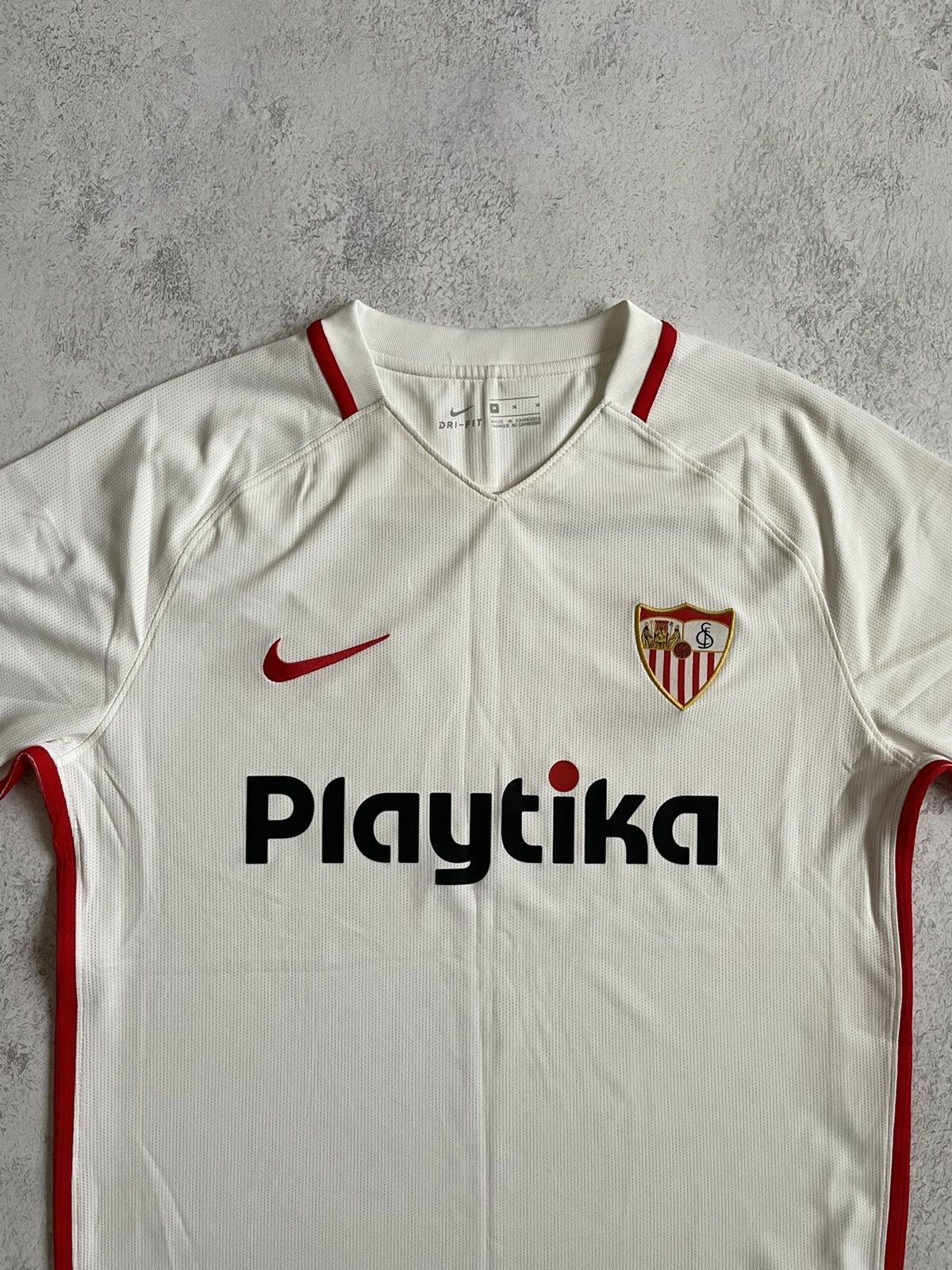 Nike Nike Sevilla 2018/2019 Home Football Soccer Jersey Size US M / EU 48-50 / 2 - 2 Thumbnail