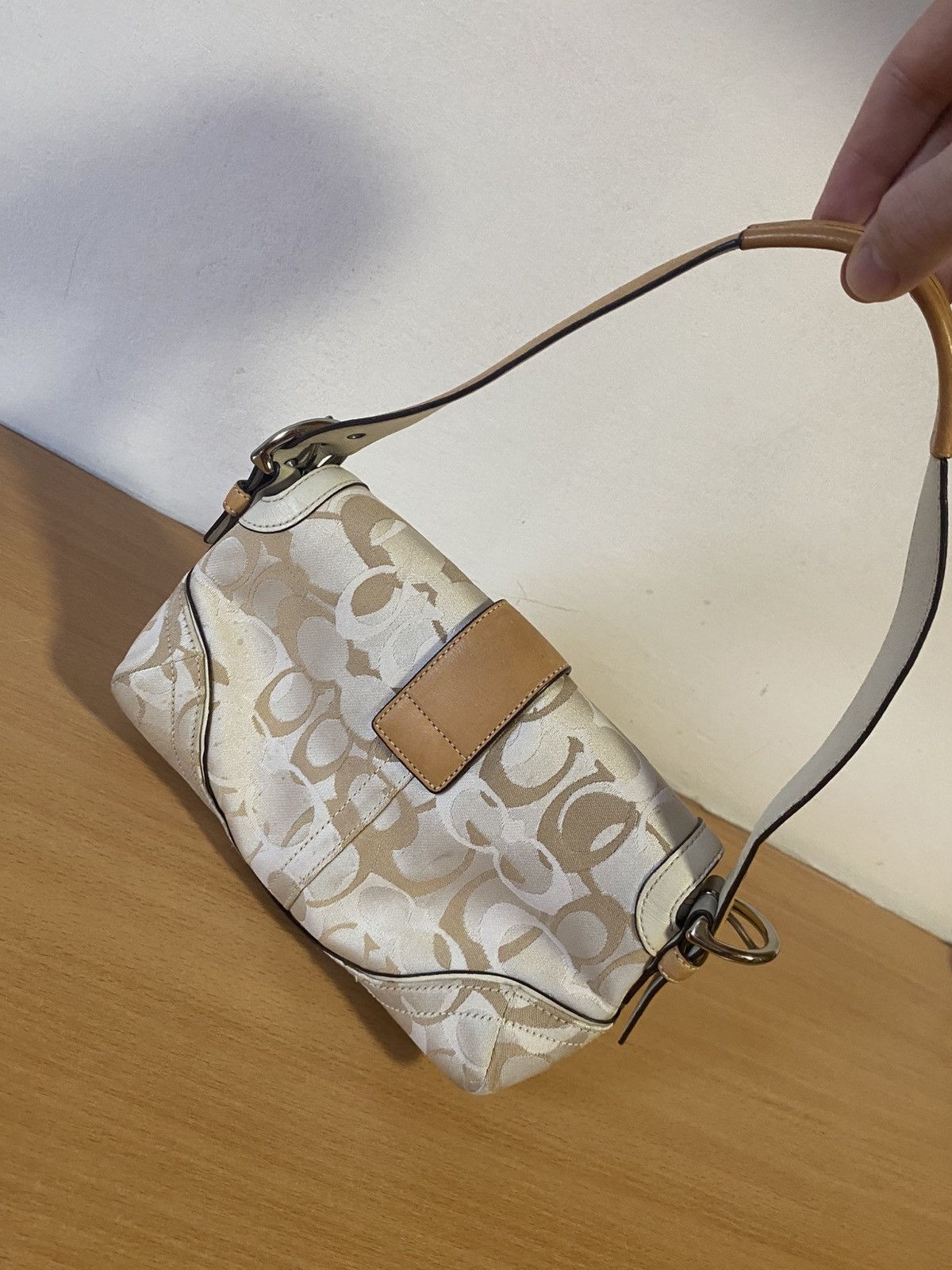 Coach Vintage Y2K Coach White Mini Square Soho Shoulder Bag Size ONE SIZE - 2 Thumbnail