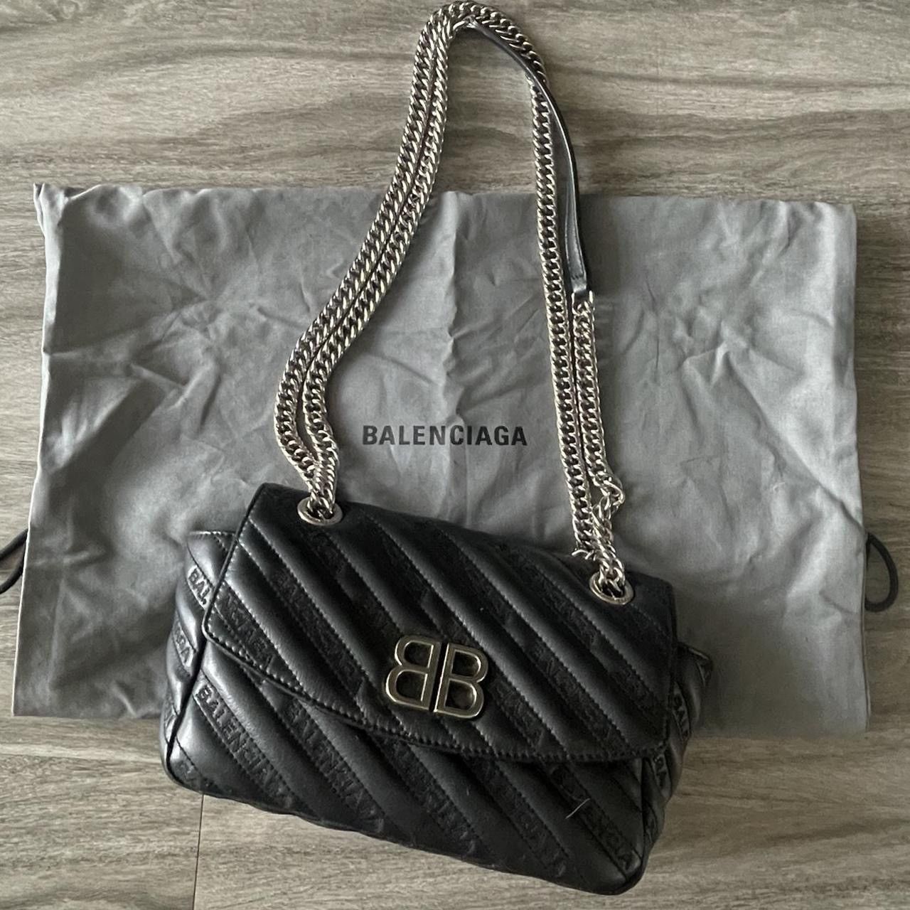 image of Balenciaga Bb Chain Shoulder Bag in Black, Women's