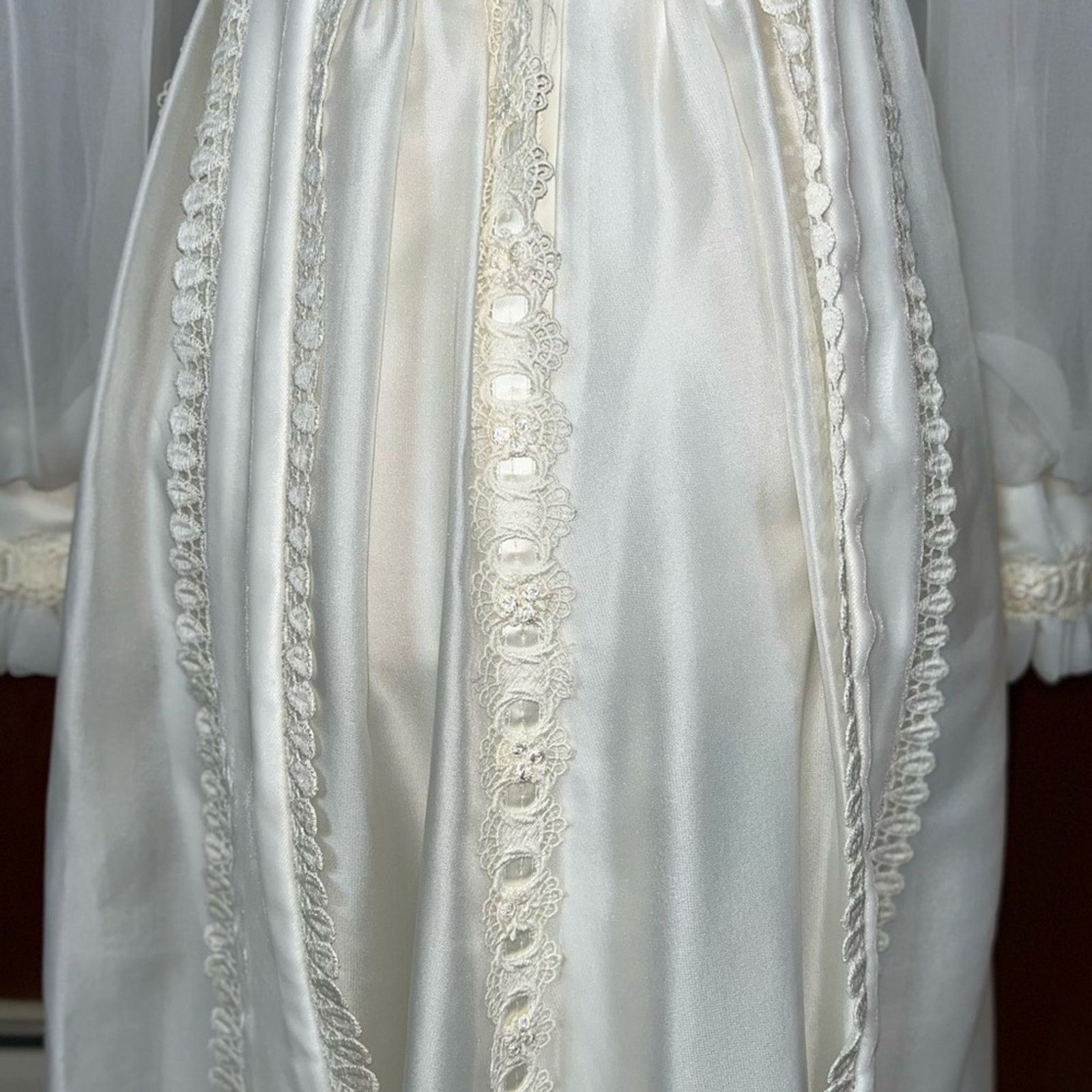 Other Vintage 1970s Alfred Angelo Velvet Organza Wedding Gown! Size S / US 4 / IT 40 - 7 Thumbnail