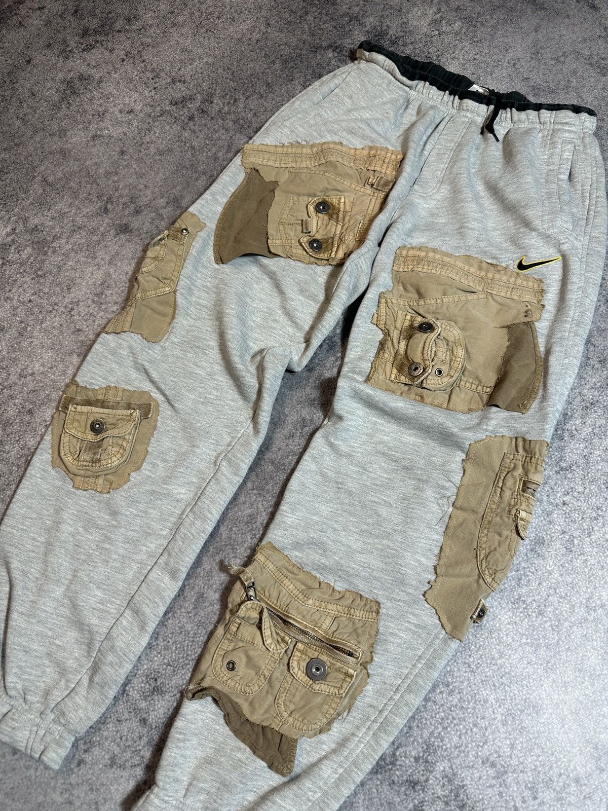 Nike × Vintage Vintage Nike Pocket Pants Rare Joggers Streetwear Rare USA S Size US 30 / EU 46 - 2 Thumbnail