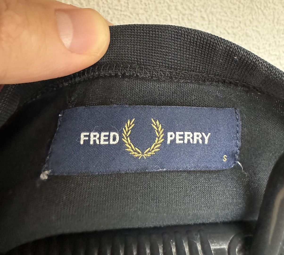 Fred Perry Fred Perry t-shirt S sz lampas Size US S / EU 44-46 / 1 - 6 Thumbnail