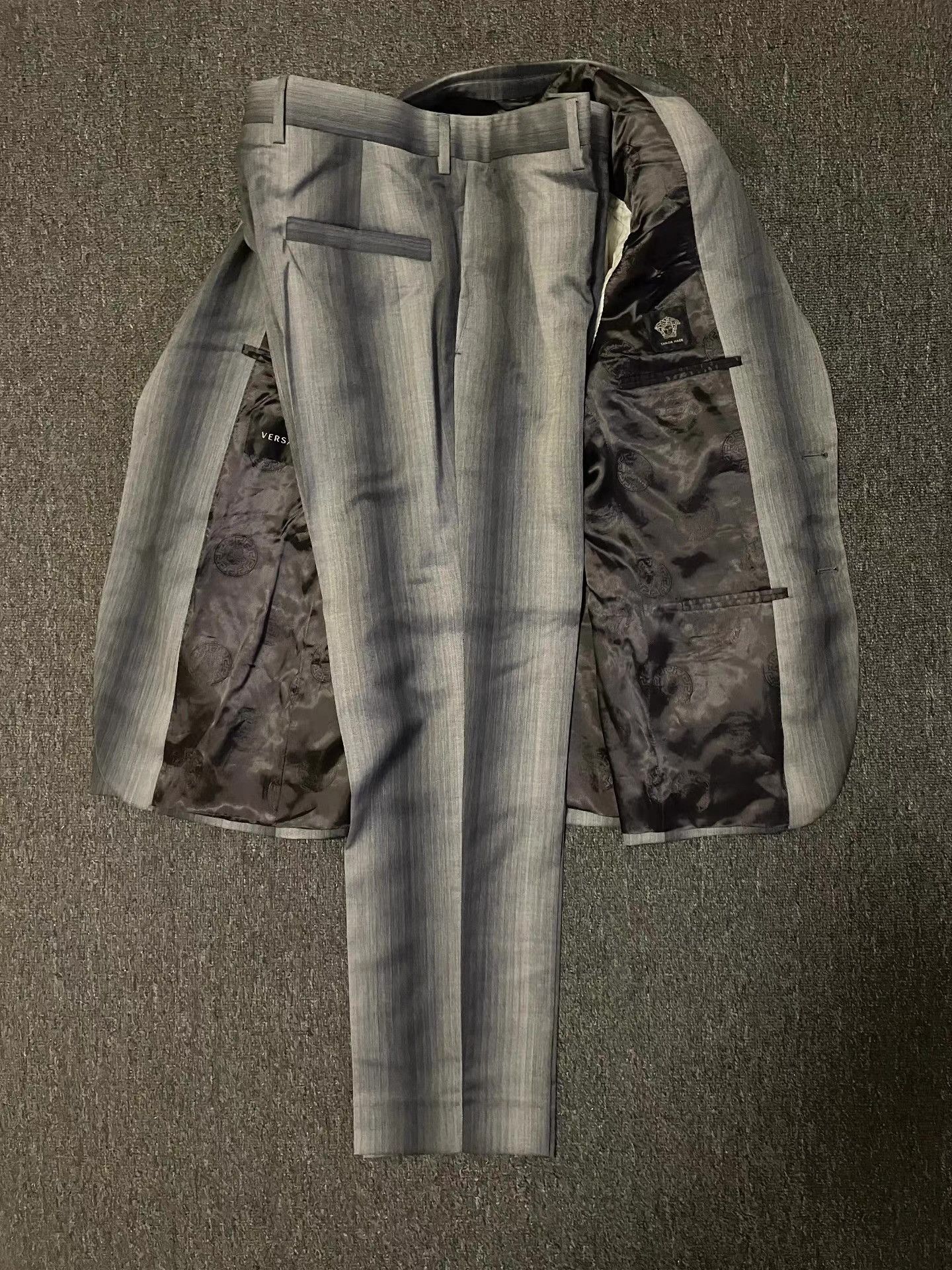 Versace Versace Main Line Wool Suit Q4 Size 48R - 4 Thumbnail
