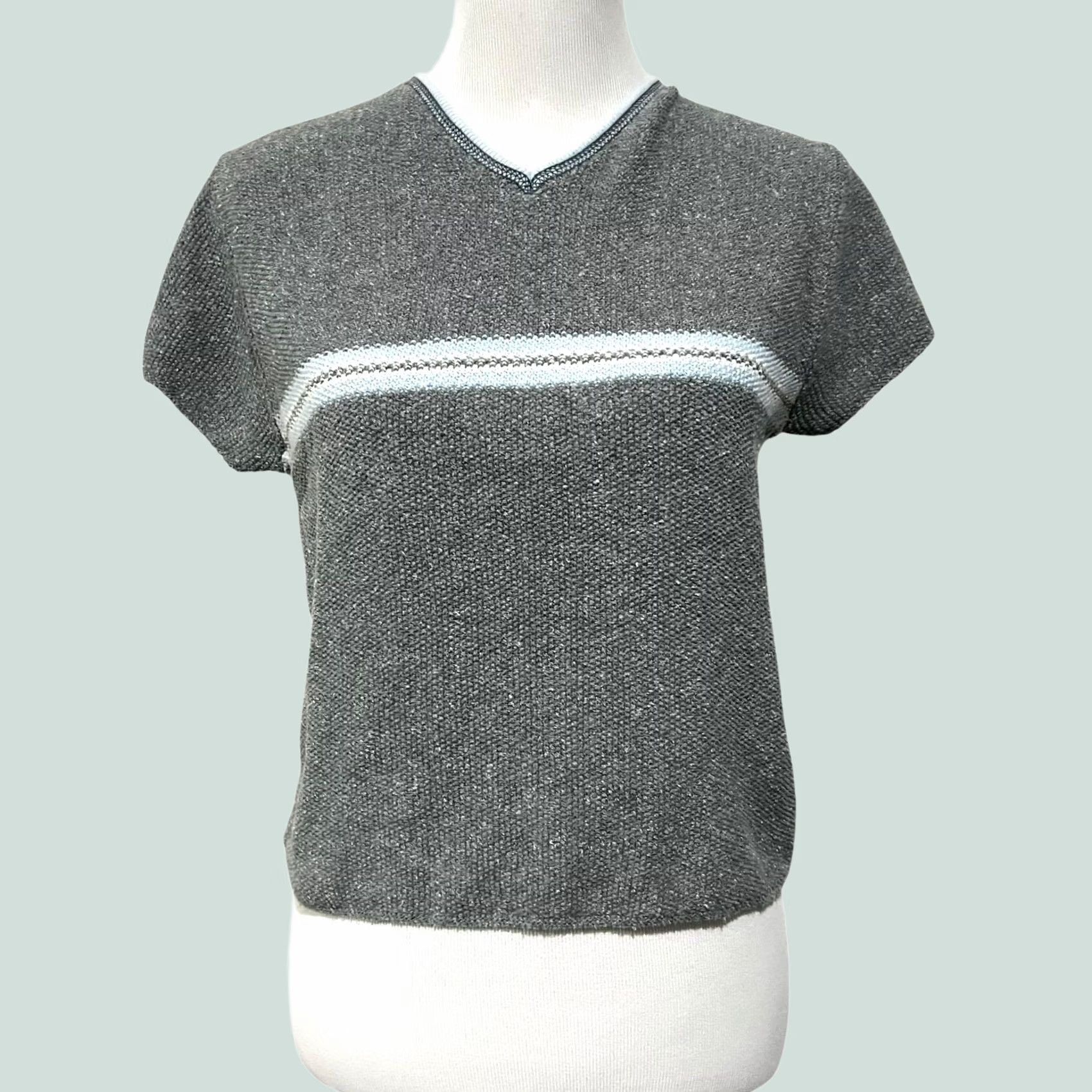 Vintage VINTAGE Grunge Chest Stripe Sweater Womens L Gray Blue 90s Skater Pullover Knit Blocked Pattern Size L / US 10 / IT 46 - 1 Thumbnail
