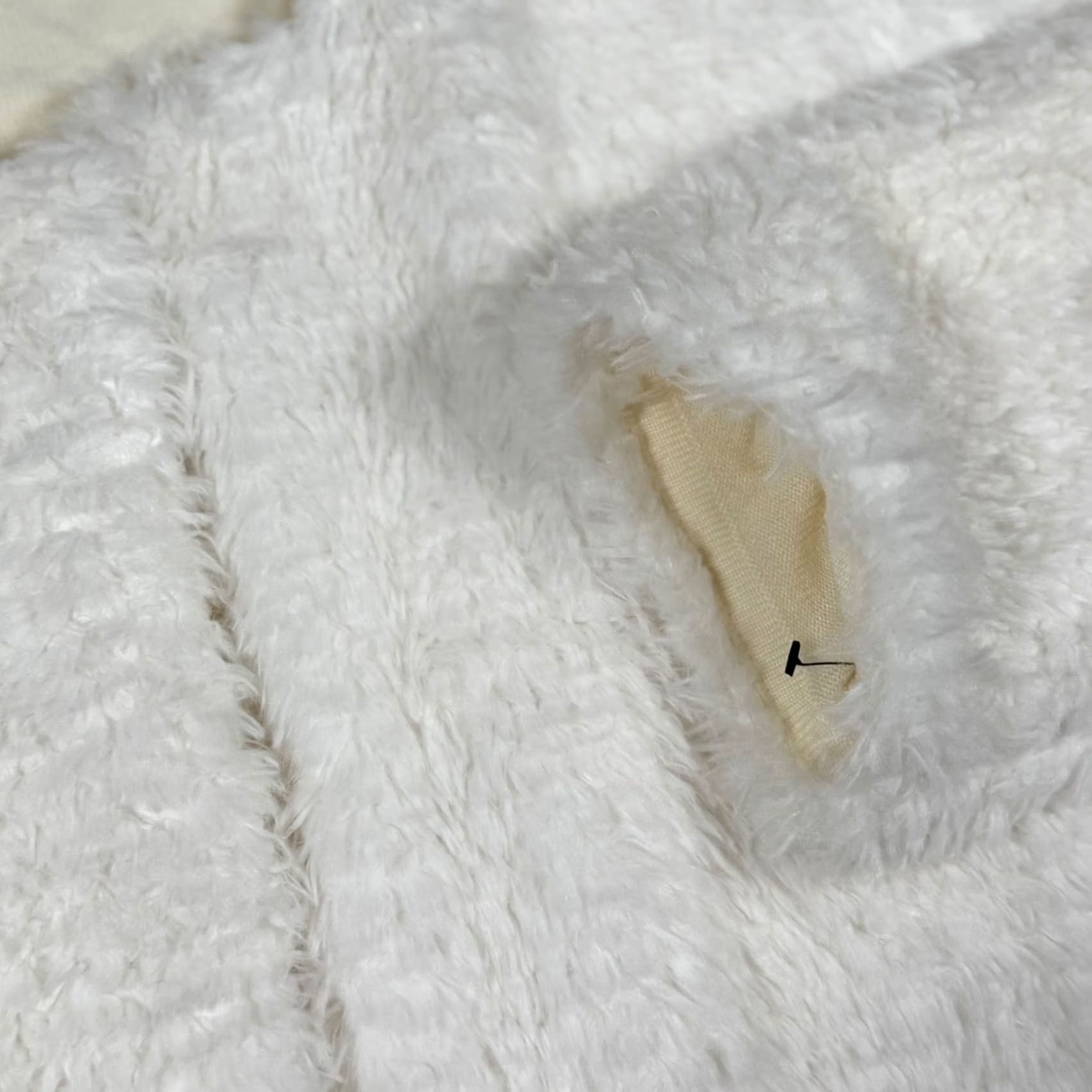 Calvin Klein Calvin Klein White Faux Fur Jacket Cardigan Shrug Bolero Wedding Seasonal Long Sleeve Hook & Eye Closure Ladies Jacket Women L White Fur Trim Logo Size L / US 10 / IT 46 - 4 Thumbnail