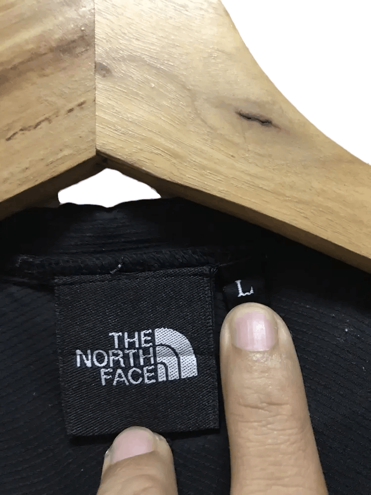 The North Face The North Face Packable Windbreaker Size US L / EU 52-54 / 3 - 7 Thumbnail