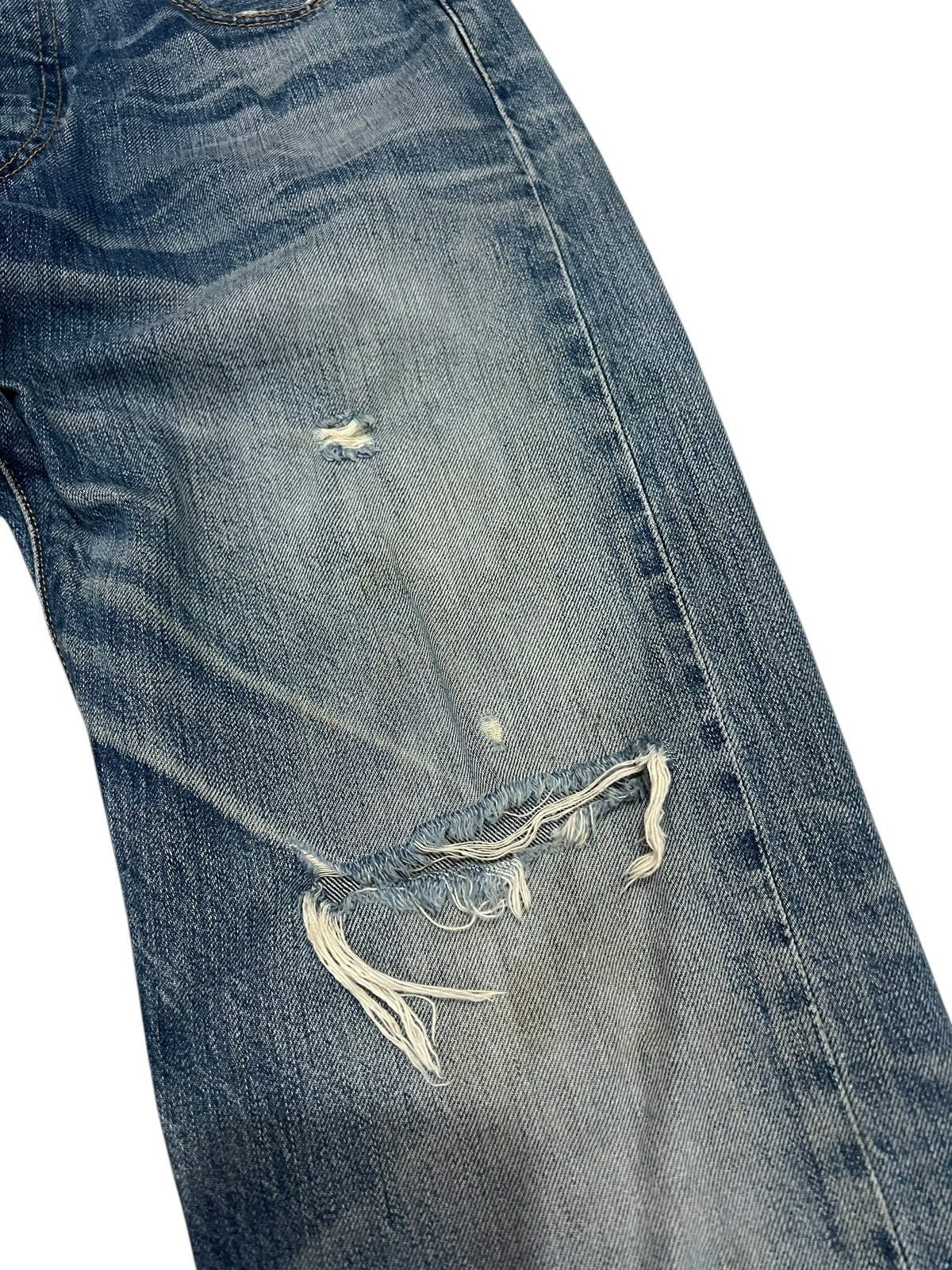 Levi's Vintage Levis 501 Distress Clawmark Jean Size US 28 / EU 44 - 6 Thumbnail