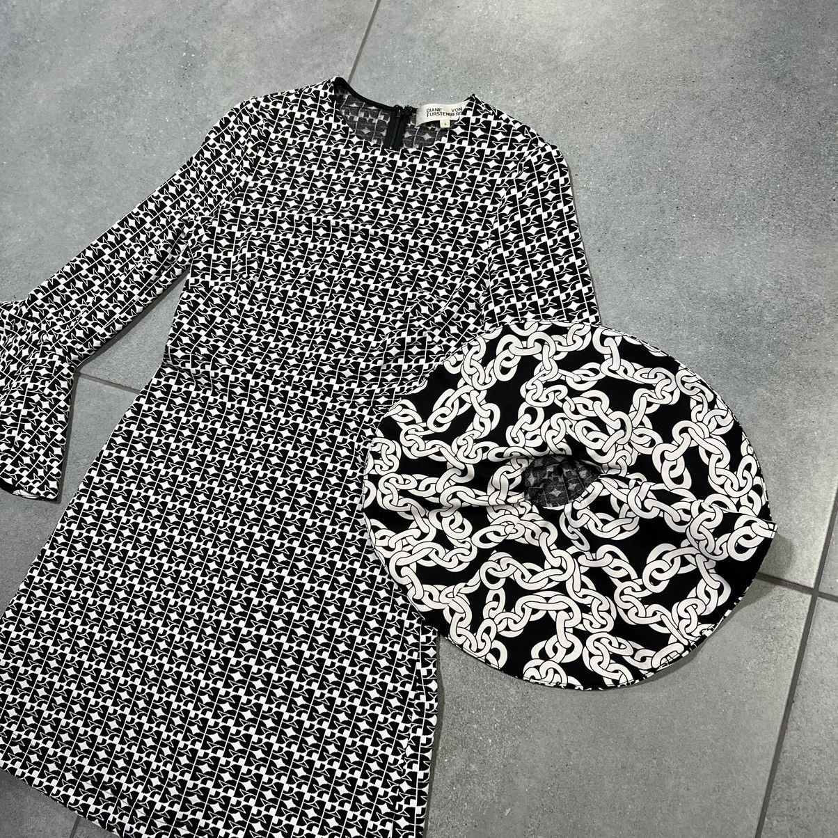 Diane von Furstenberg × Vintage Diane von furstenberg Jersey jacquard minidress Size XXS / US 00 / IT 34 - 3 Thumbnail