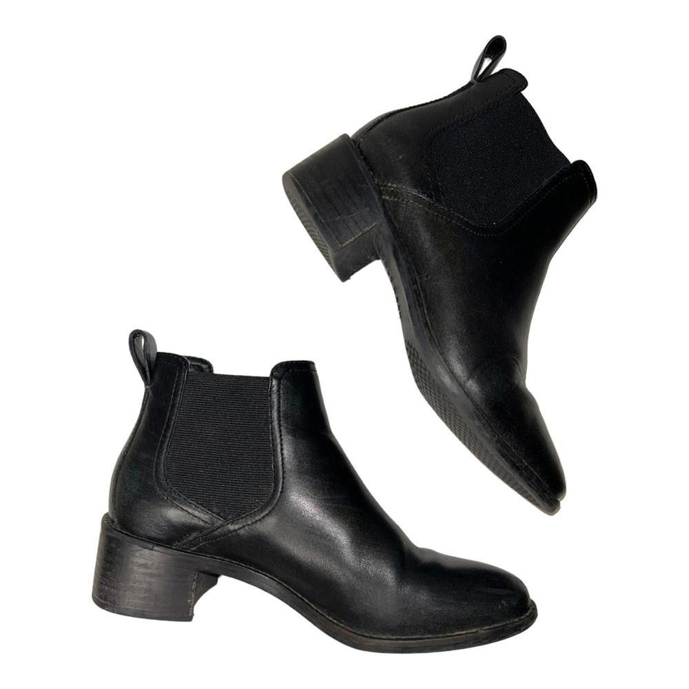 Cole Haan Cole Haan l Cassie Leather Bootie Size 6 Size US 6 / IT 36 - 5 Thumbnail