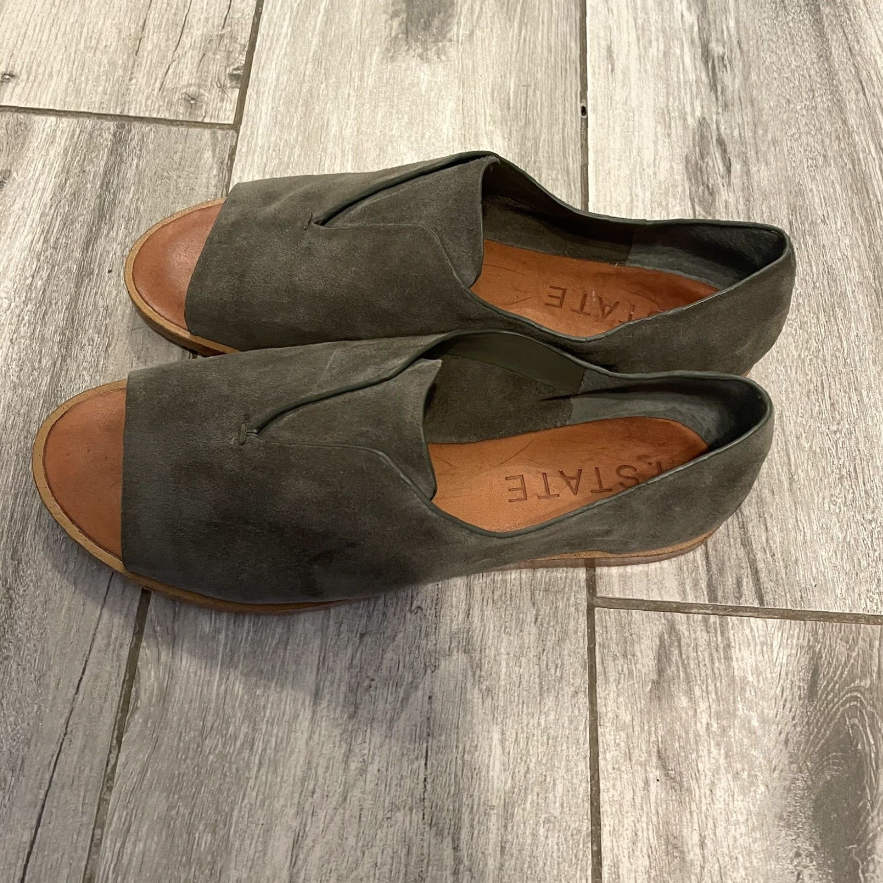 Vintage 1. STATE Cassidee Suede Leather Open Toe Olive Slip On Flats - 6 Womens State d’Orsay Green Flat Size US 6 / IT 36 - 4 Thumbnail