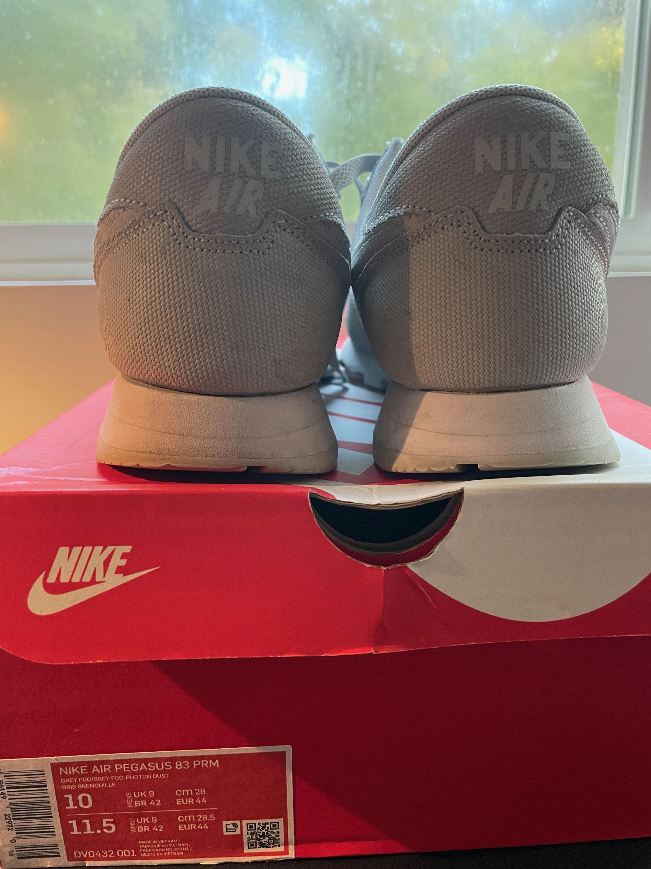 Nike Air Pegasus 83 PRM Size US 10 / EU 43 - 3 Thumbnail