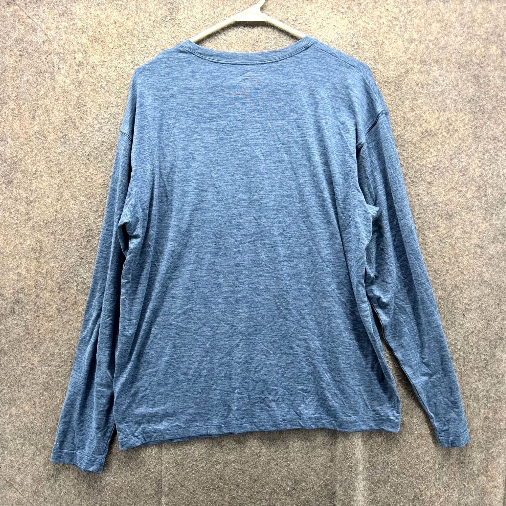 Vintage Columbia Shirt Mens Large Blue Long Sleeve Crewneck RashGuard Heather Size US L / EU 52-54 / 3 - 2 Thumbnail