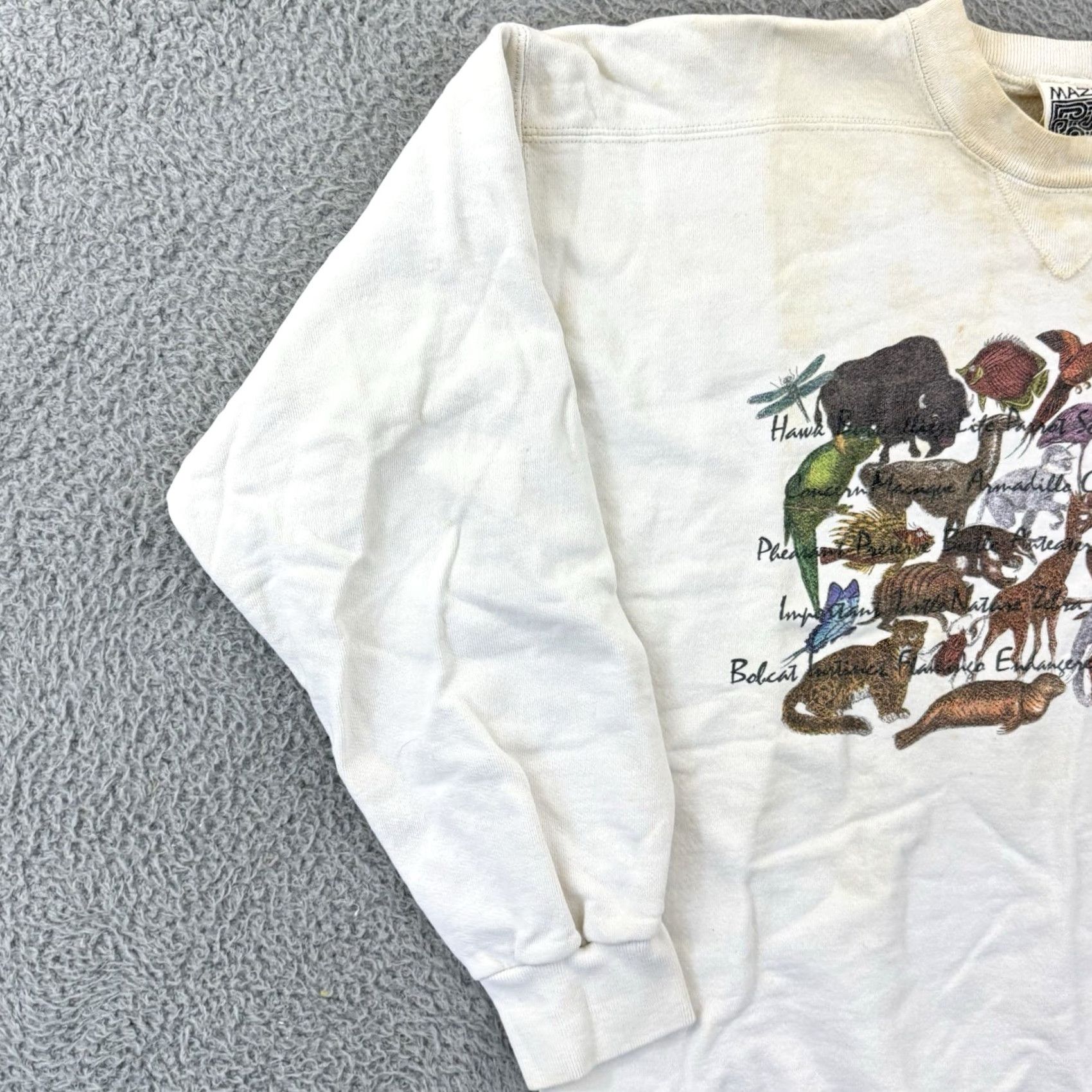 Vintage VINTAGE Maze Sweatshirt Shirt Mens XL White 90s Animals USA Made Cotton Polyester Crew Neck Long Sleeve Graphic Print Skool Logo Pullover Size US L / EU 52-54 / 3 - 4 Thumbnail