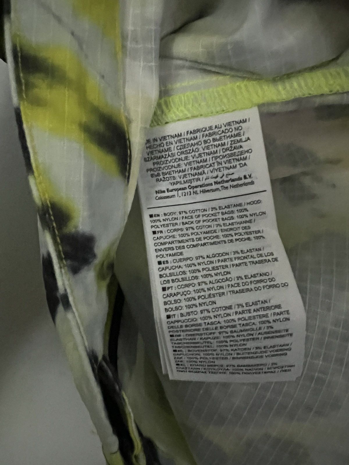 Nike × Off-White OFF-WHITE x Nike Lab Women’s Tie Dye NRG Windbreaker Volt Size M / US 6-8 / IT 42-44 - 10 Thumbnail