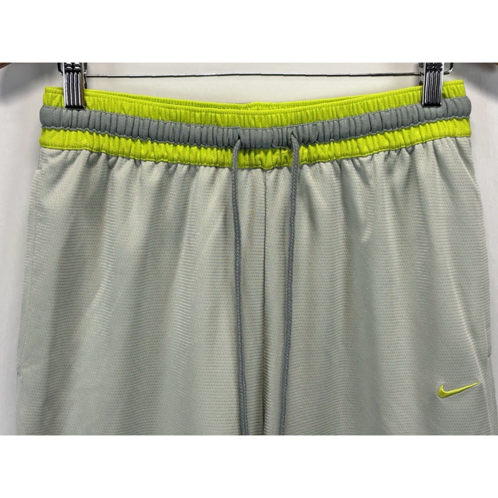 Nike Nike Dri-FIT Basketball Shorts Medium Grey Green Athletic Men’s Size US 31 - 2 Thumbnail