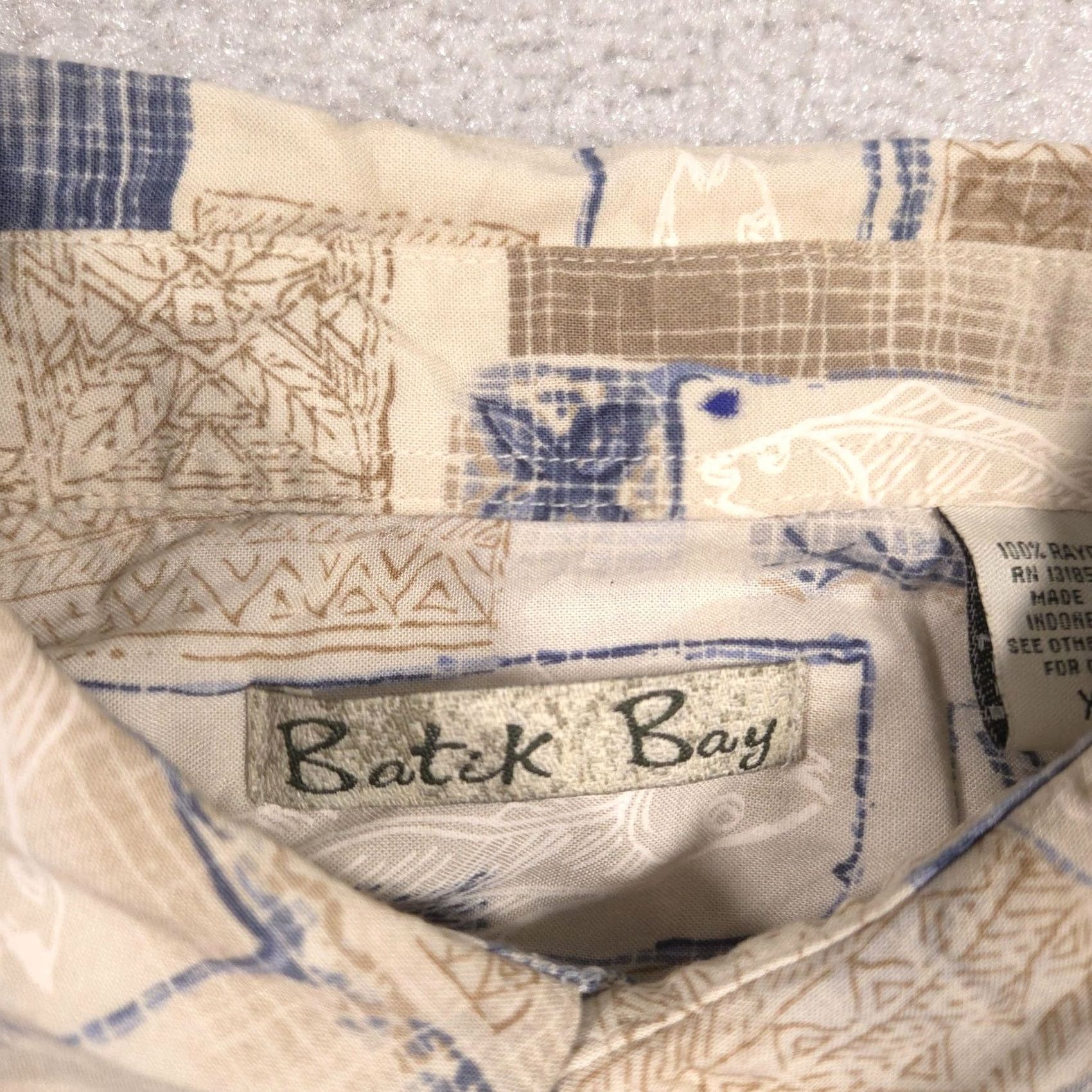 Vintage Batik Bay Shirt Mens XL Beige Geometric Rayon Button Front Short Sleeve Tropical Size US XL / EU 56 / 4 - 5 Thumbnail
