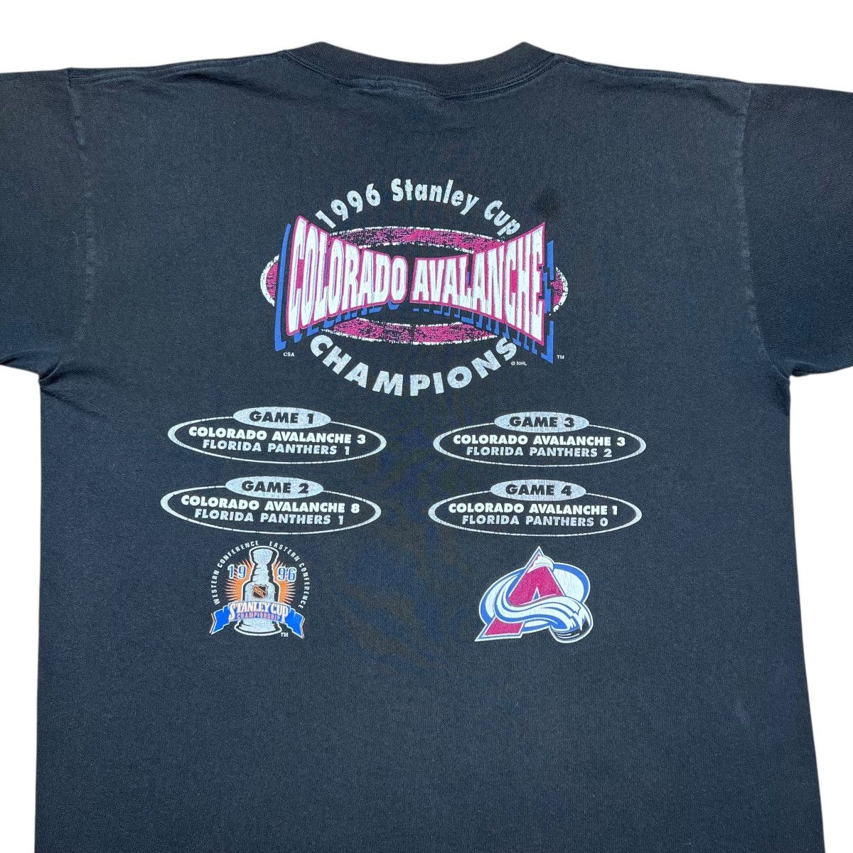 NHL 96 NHL Colorado Avalanche Stanley Cup Champions Graphic Tee Size US XL / EU 56 / 4 - 9 Thumbnail