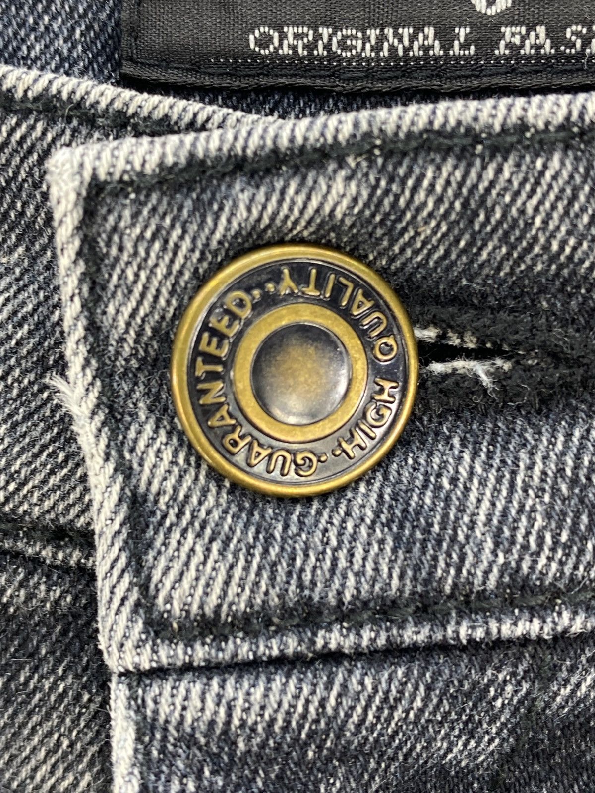 Le Grande Bleu (L.G.B.) Vintage Y2K Fullheart Multi-Seam Flare Jeans Size 28" / US 6 / IT 42 - 10 Thumbnail