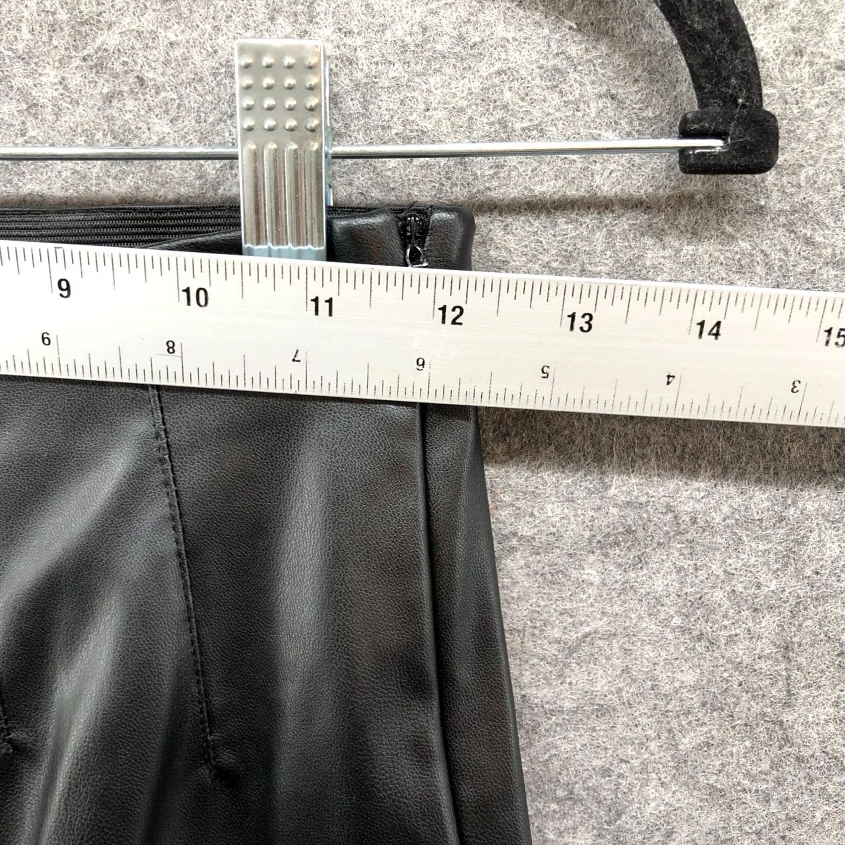 Zara Zara High Waisted Leather Pants Womens XS Black Pleated Front Skinny Legging Size 26" / US 2 / IT 38 - 7 Thumbnail