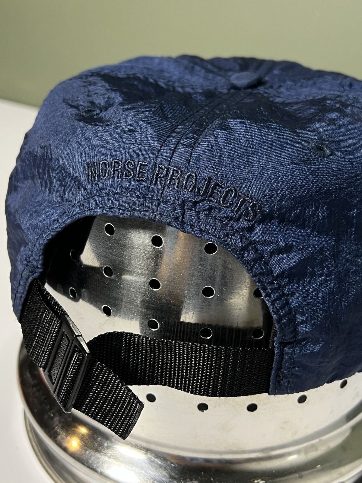 Norse Projects Norse Projects 6 panel cap is crafted from a crinkled nylon Size ONE SIZE - 5 Thumbnail