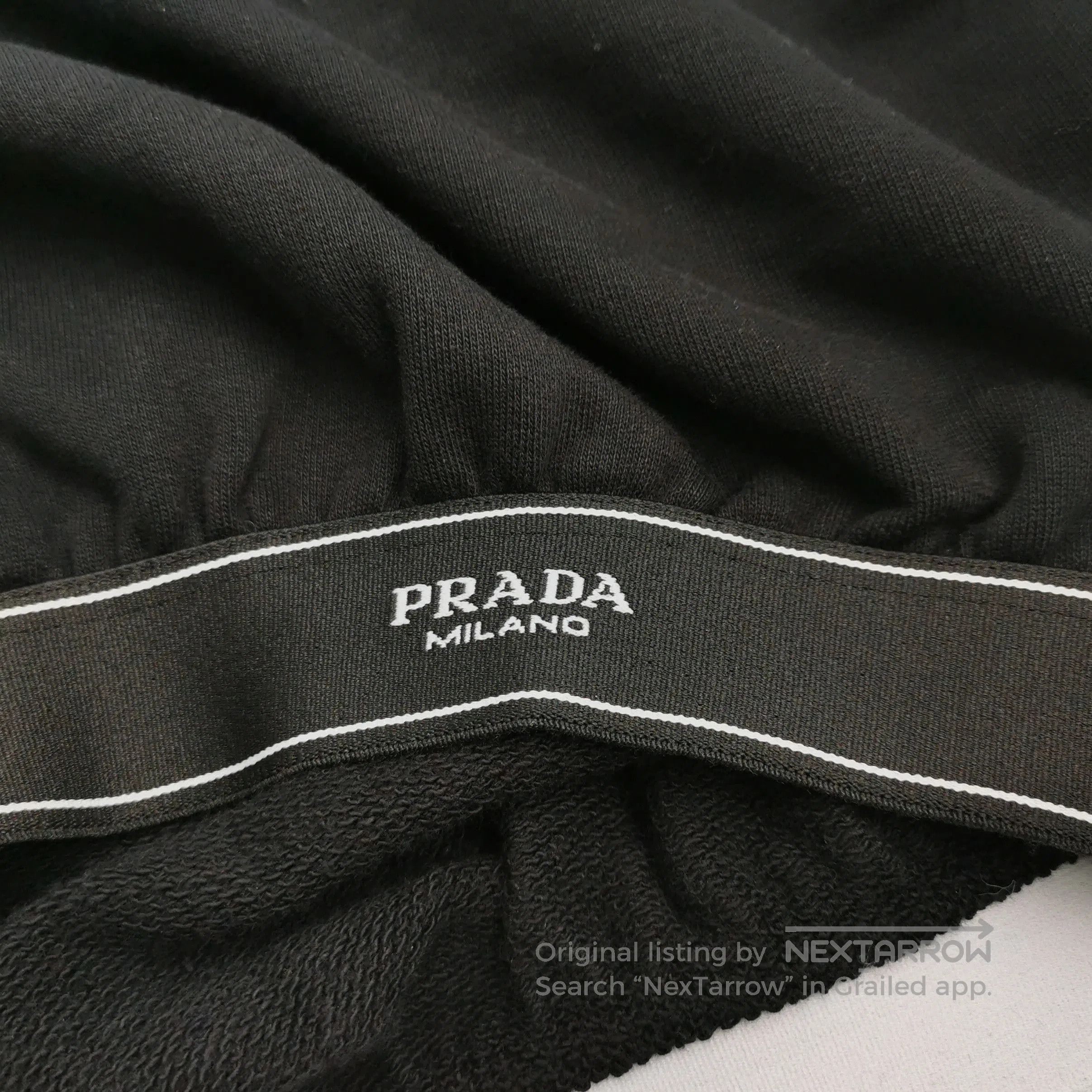 Prada Prada Cotton Logo Round Neck Top in Black . Size S / US 4 / IT 40 - 3 Thumbnail