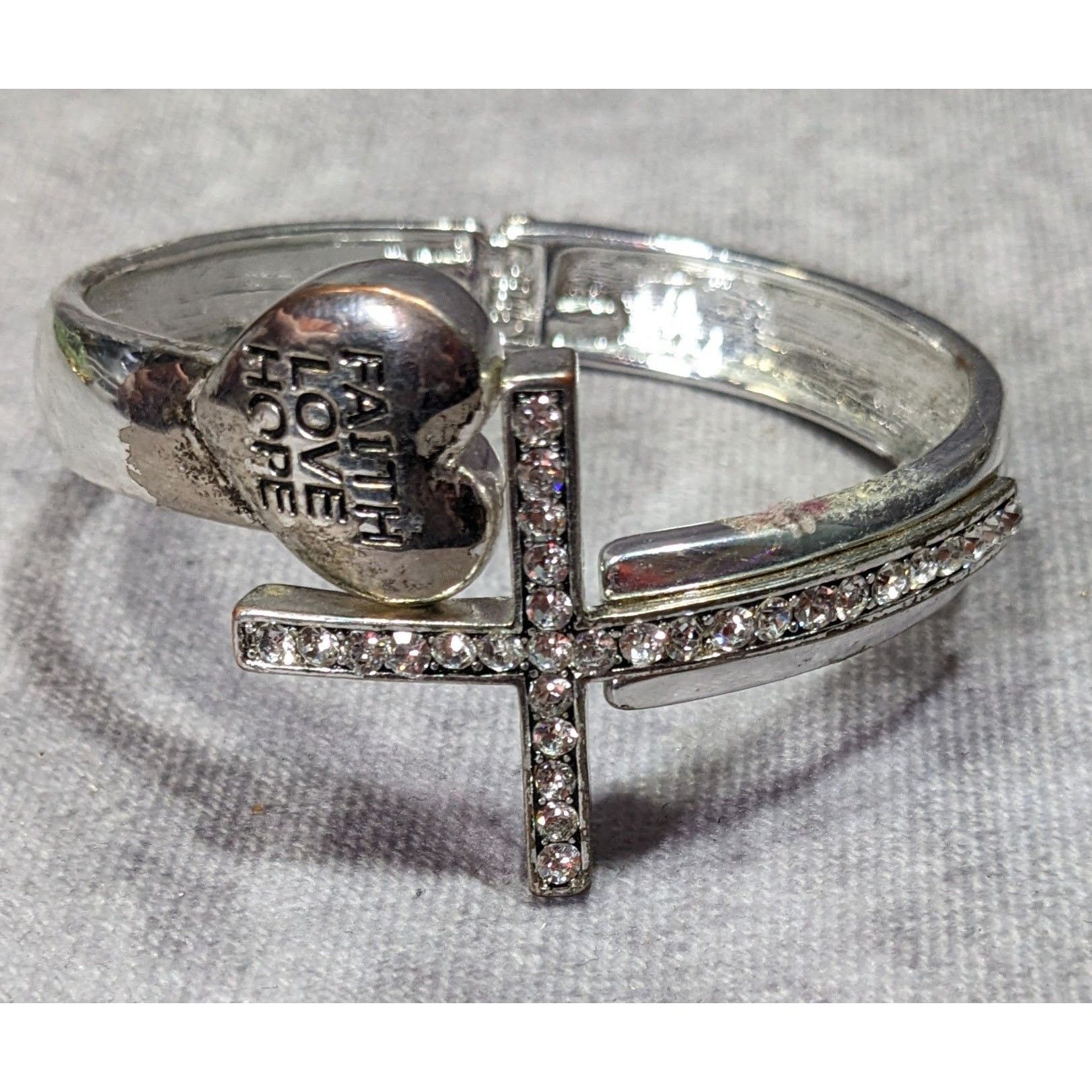 Other Faith Hope Love Silver Tone Rhinestone Cross Hinge Bracelet Size ONE SIZE - 4 Thumbnail
