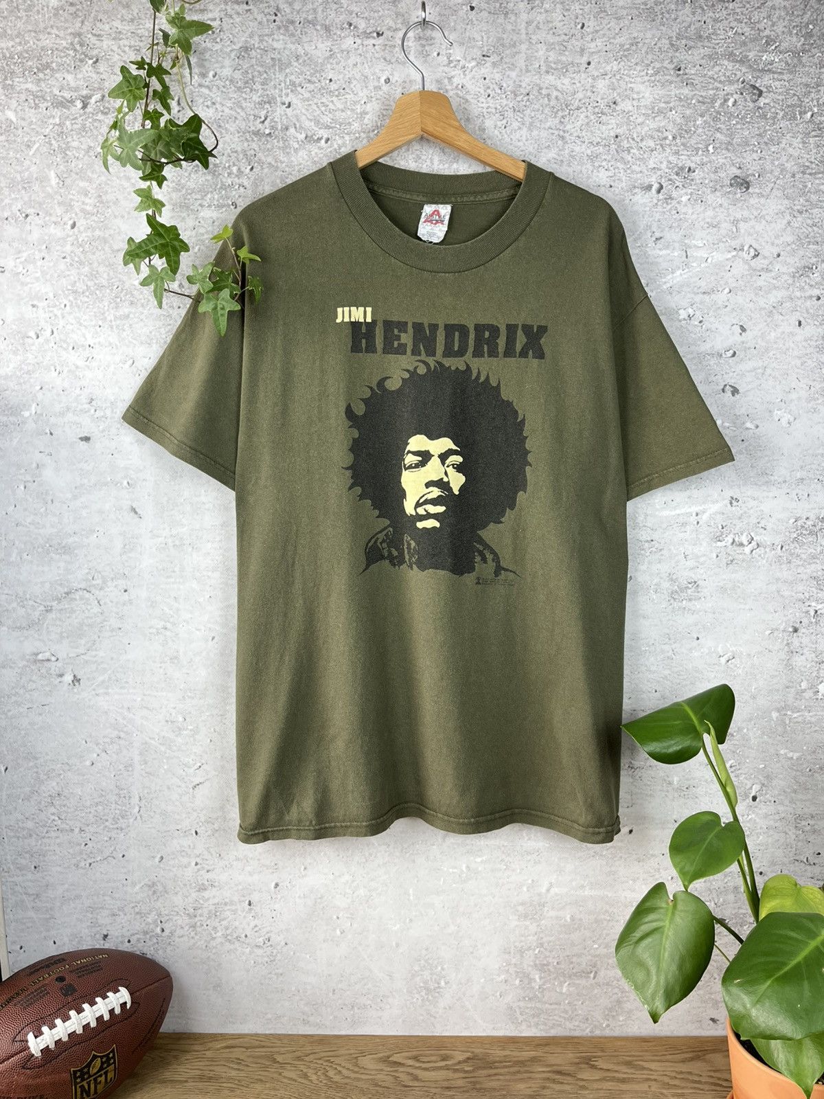 Band Tees Jimi Hendrix vintage t-shirt band tees merch L Size US L / EU 52-54 / 3 - 2 Thumbnail