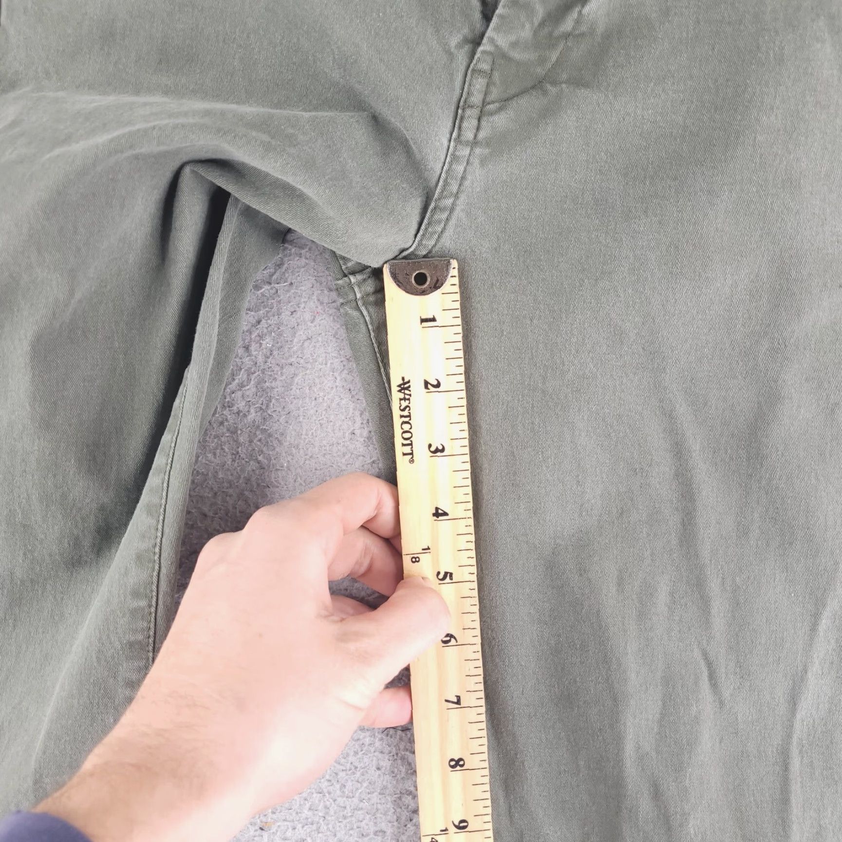H&M H&M Jeans Mens 28x29 Green Olive Skinny Stretch Regular Waist 28 Inseam 29 Color Green Style Skinny Brand H&M Pants Jeans Mens Adult Mens Size US 28 / EU 44 - 7 Thumbnail