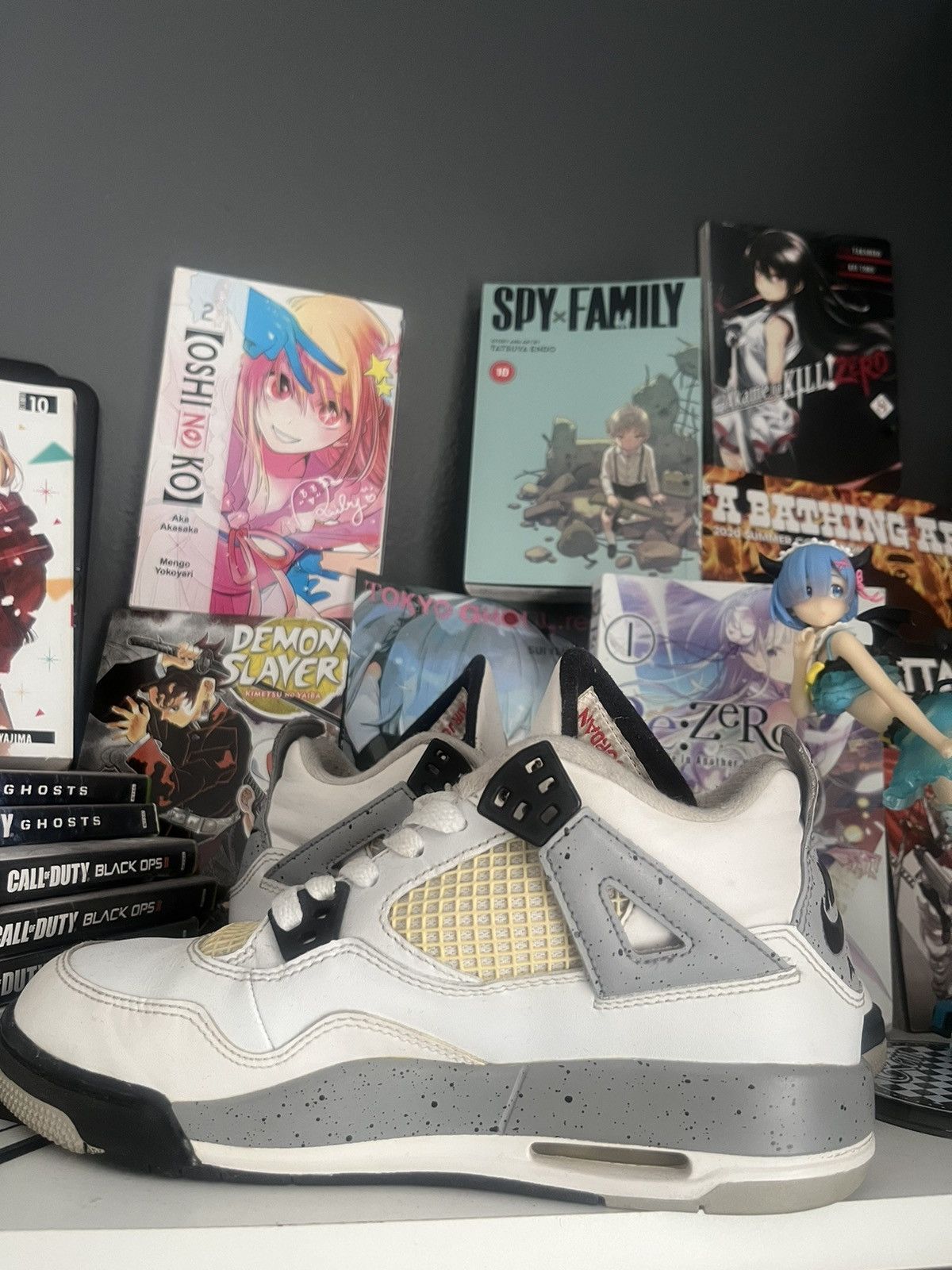 Jordan Brand × Nike Cement Jordan 4’s Size US 5 / EU 37 - 3 Thumbnail