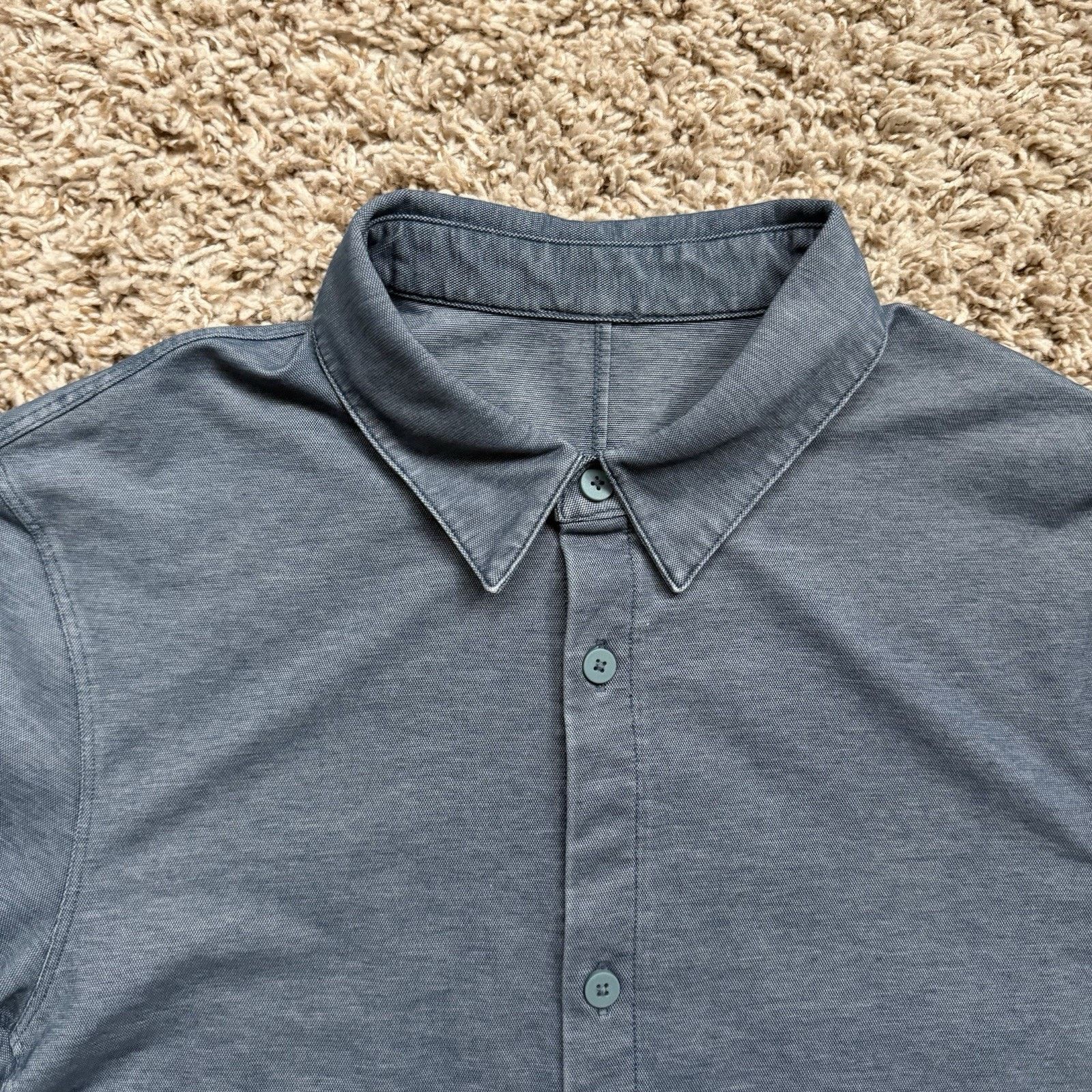 Lululemon LuluLemon Commission Button Up Blue Shirt Long Sleeve Size M Size US M / EU 48-50 / 2 - 7 Thumbnail