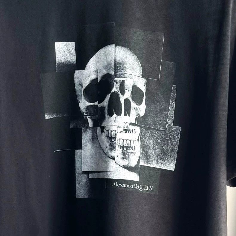 Alexander McQueen Alexander Mcqueen 22SS poster designer printed short sleev Size US M / EU 48-50 / 2 - 4 Thumbnail
